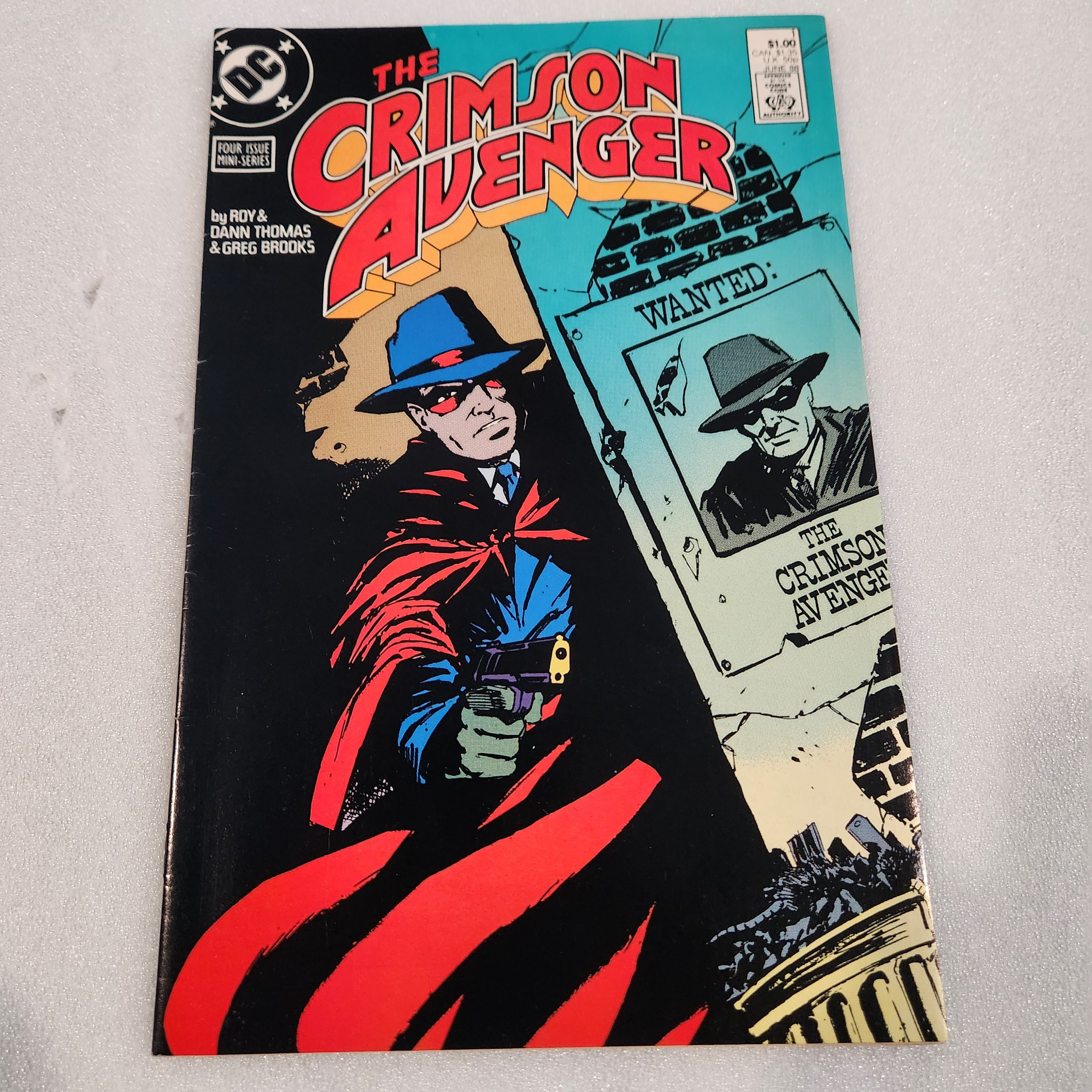 the-crimson-avenger-dc-comics-issue-1-vf-nm-condition-00 (1)20260211_164318.jpg