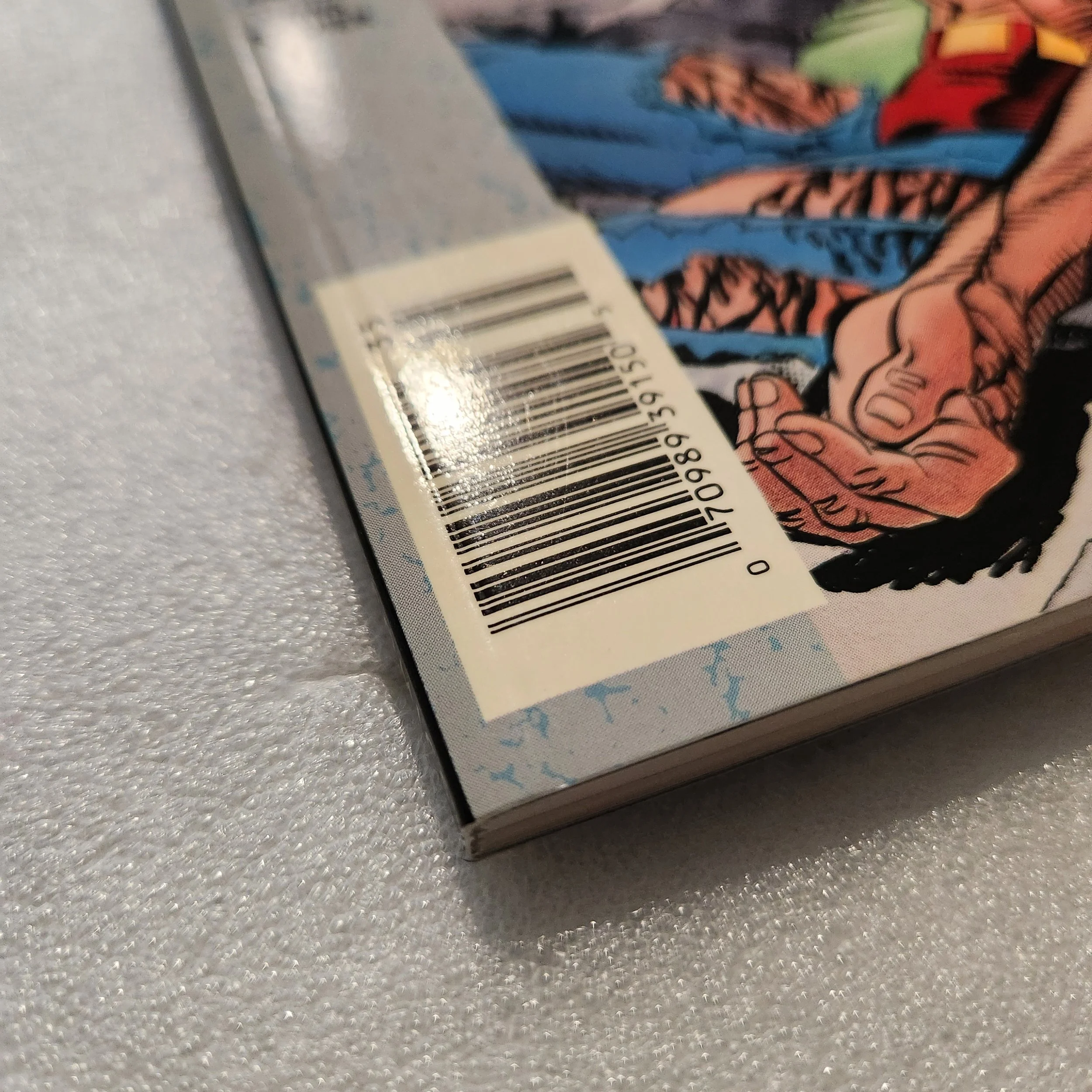 dc-comics-the-death-of-superman-red-logo-mint-condition-04 (1)20260119-184050.jpg