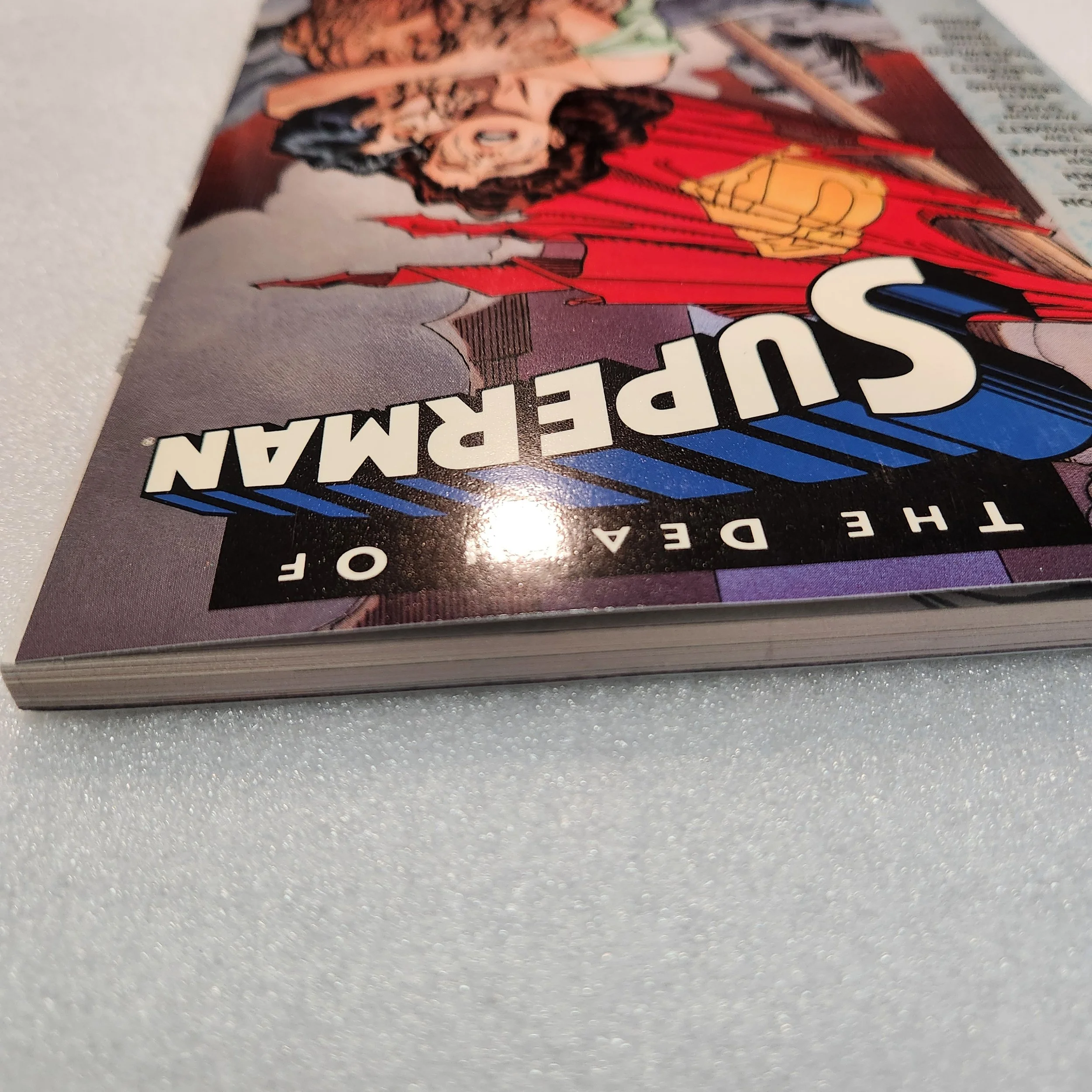 dc-comics-the-death-of-superman-blue-logo-mint-condition-13 (1)20260119-154212.jpg