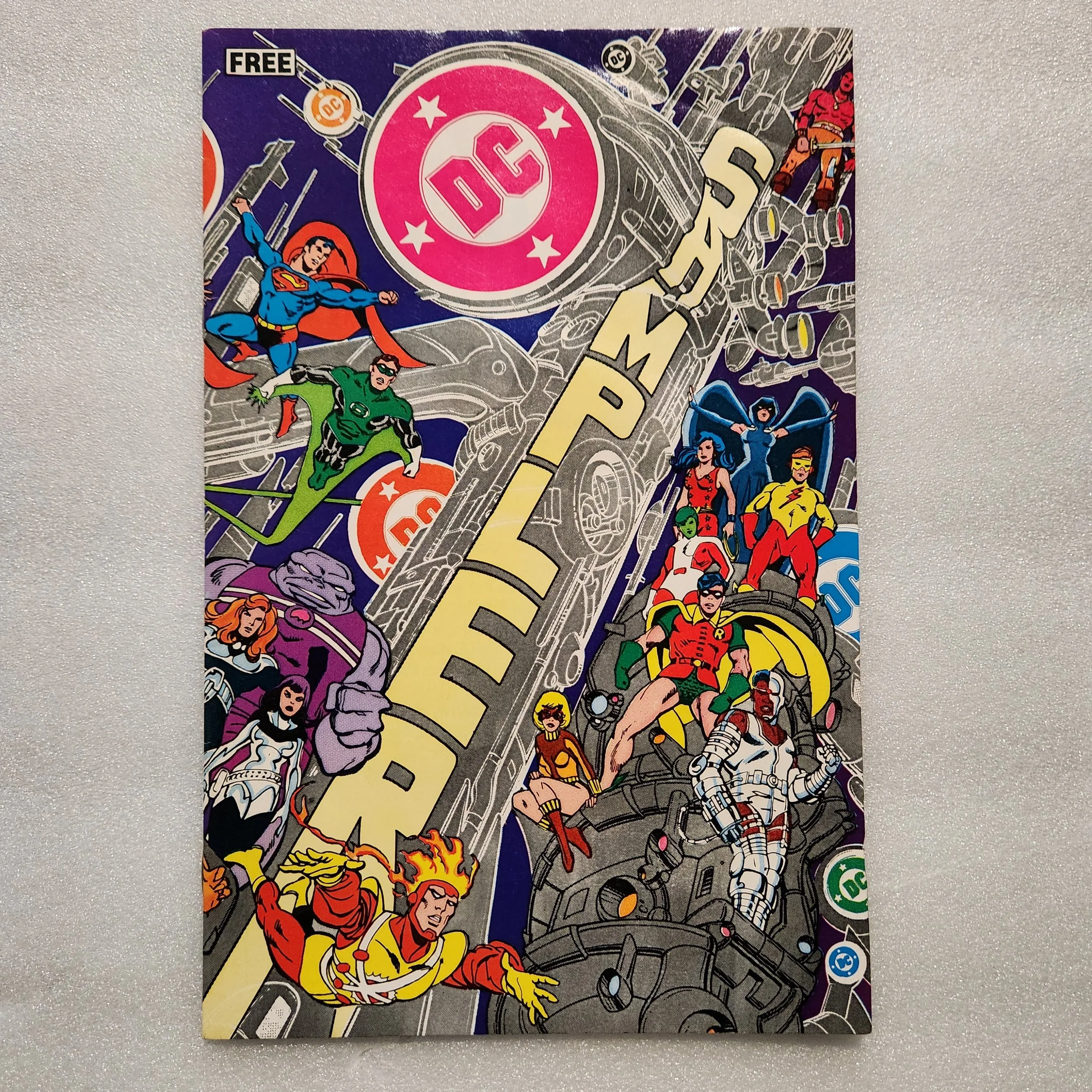 dc-comics-sampler-wrap-around-cover-fn-to-vf-00 (1)20260119-182924.jpg