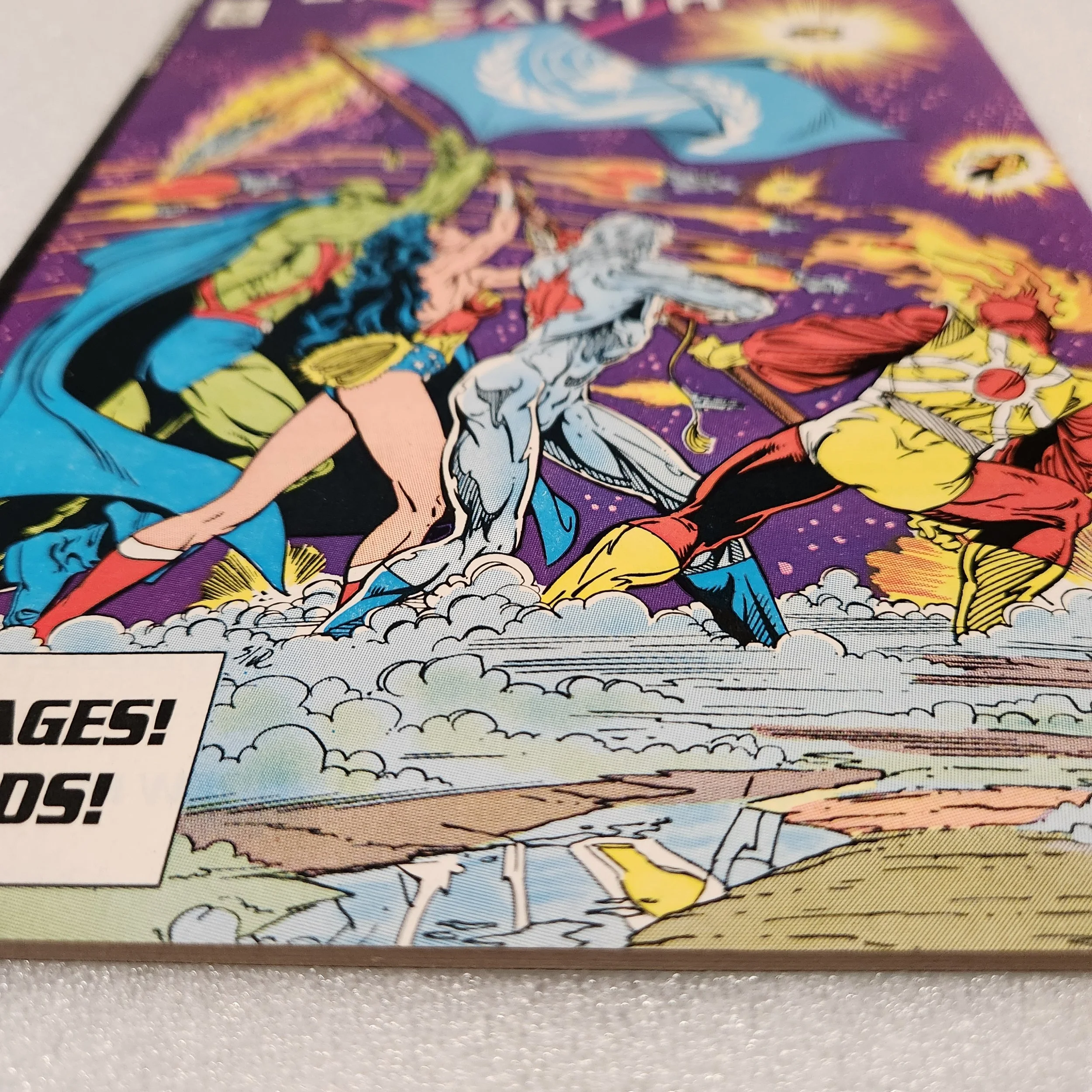 invasion-book-2-dc-comics-nm-mint-condition-02 (1)20260207_040137.jpg