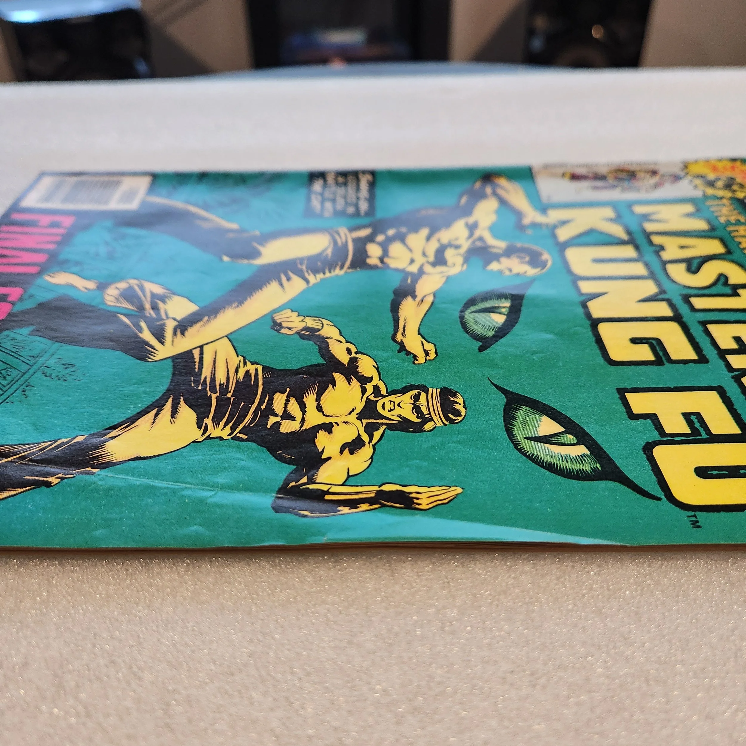 shang-chi-master-of-kung-fu-marvel-issue-68-vg-fn-condition-12 (1)20260208_144834.jpg