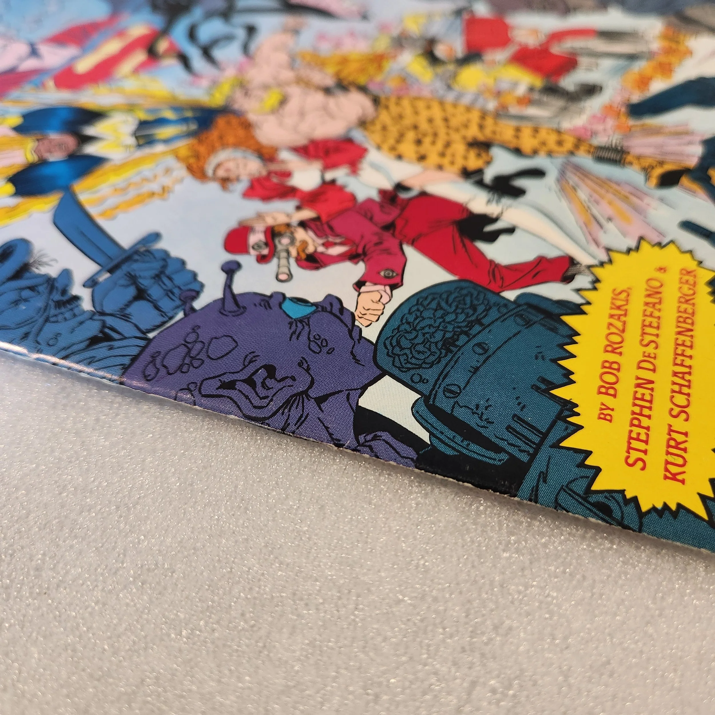 dc-comics-hero-hotline-issue-1-04 (1)20260120-155537.jpg