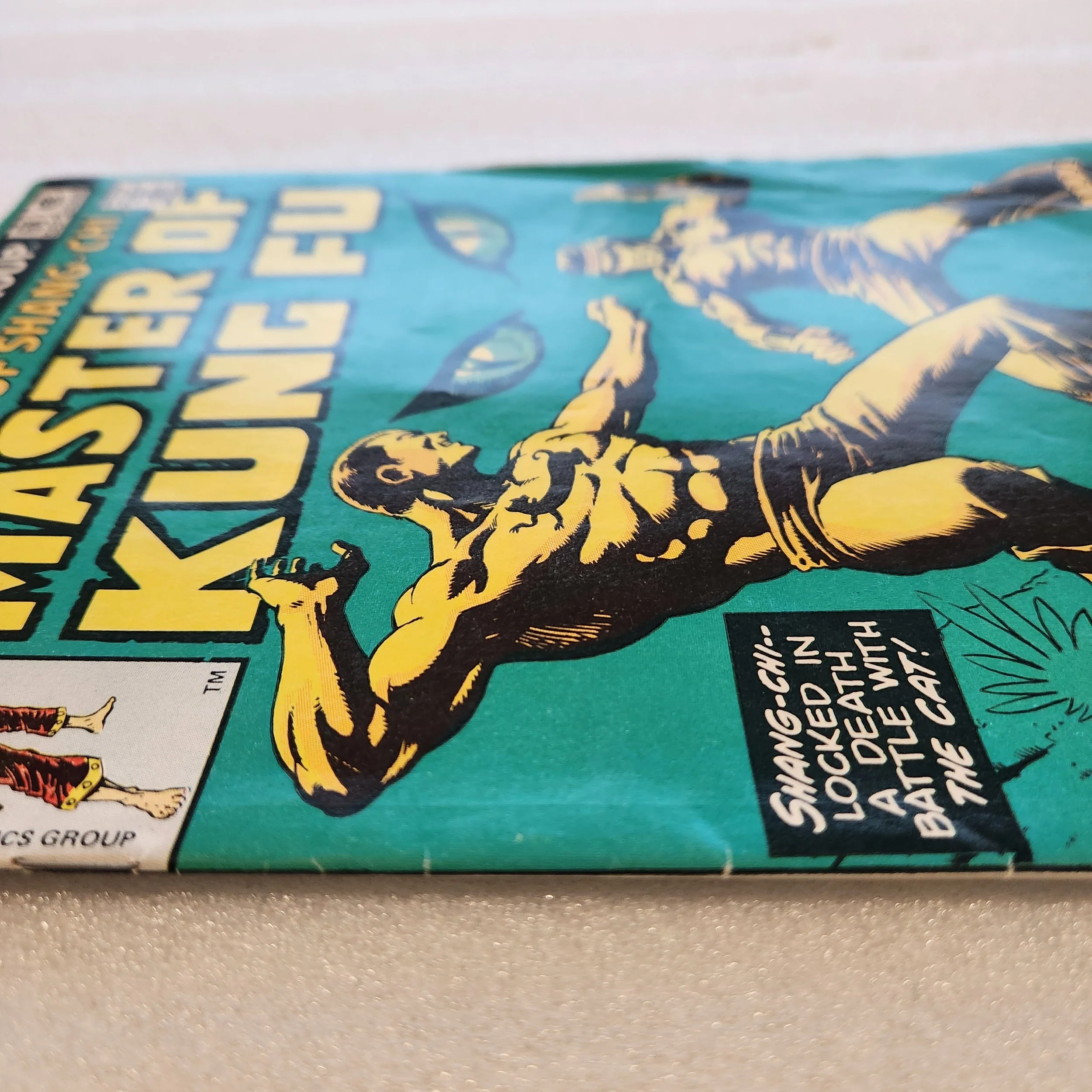 shang-chi-master-of-kung-fu-marvel-issue-68-vg-fn-condition-05 (1)20260208_144729.jpg