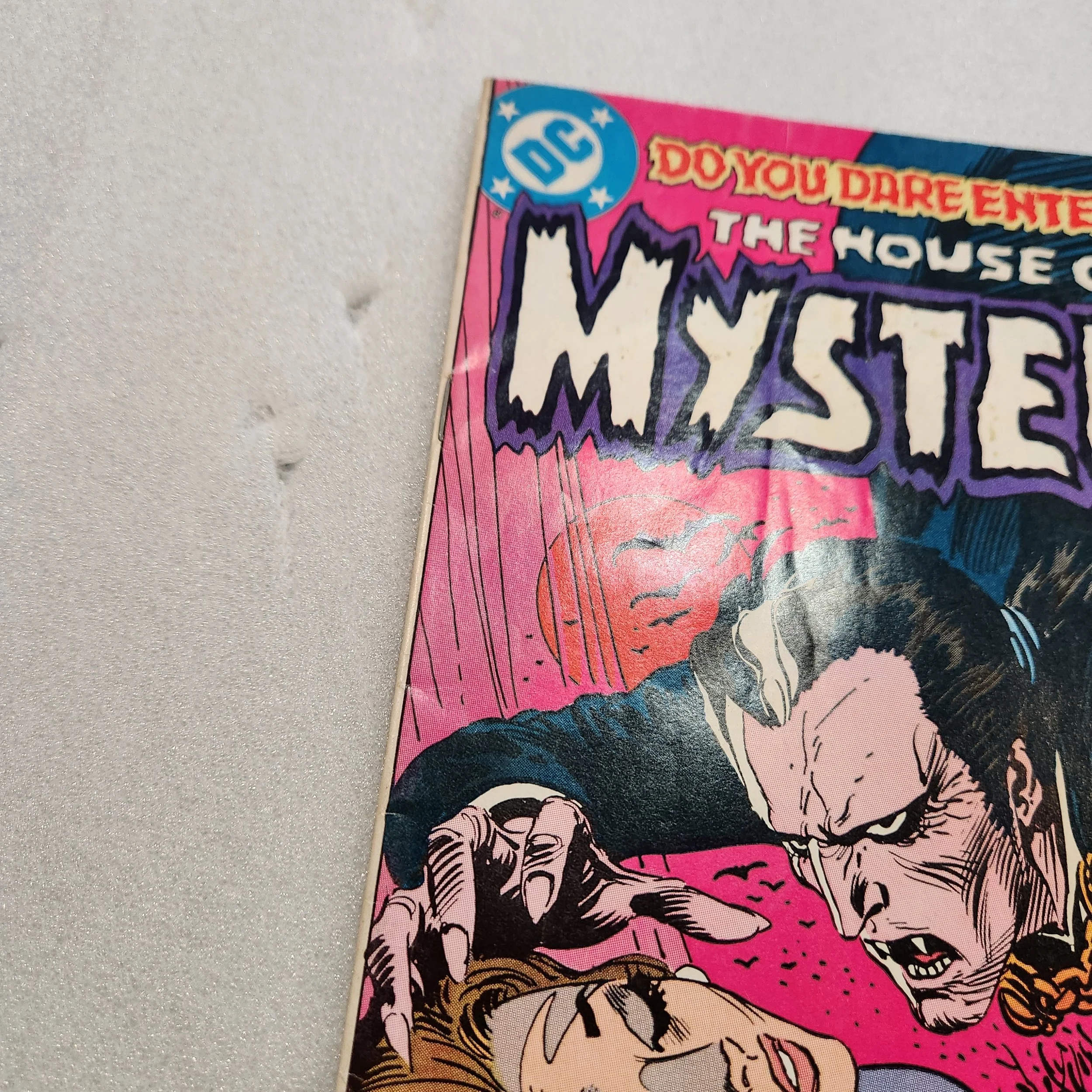 house-of-mystery-i-vampire-issue-299-dc-comics--fn-vf-condition-05 (1)20260203_121931.jpg