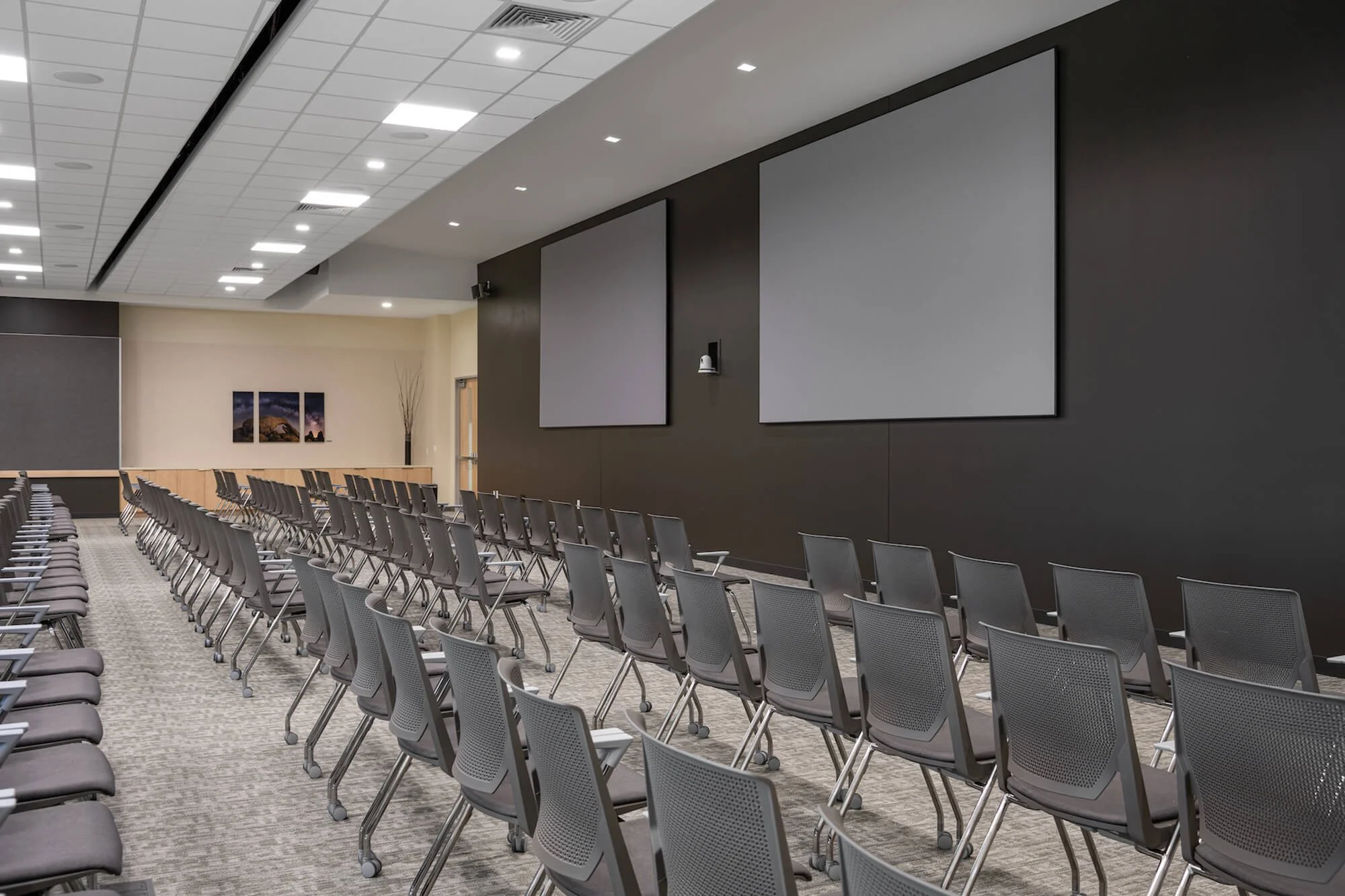 Audiovisual consulting for Ionis Pharmaceuticals’ Carlsbad headquarters conference center