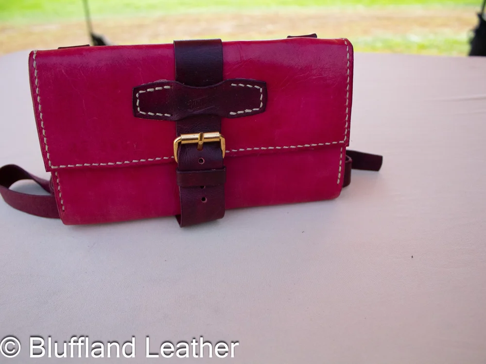 Handmade Leather Vivi Crossbody Wallet Rose, Wallet Purse, Hand Stitched, Gift for Her