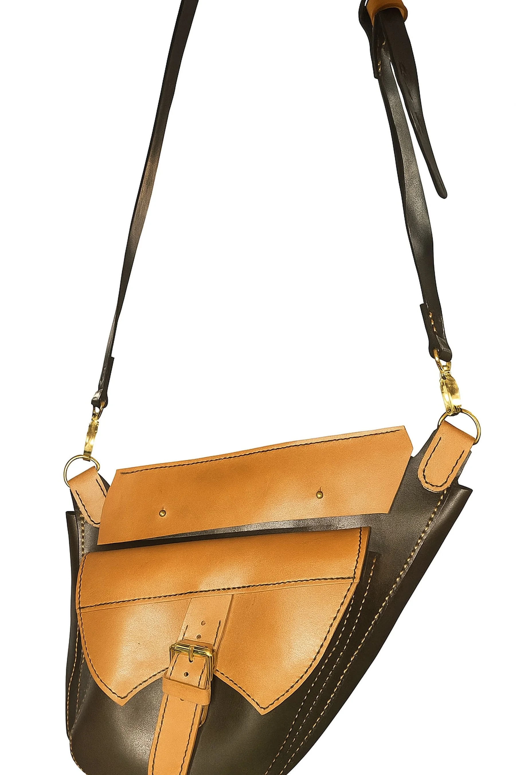 bluffland-leather-black-tan-crossbody-bag-optimized.jpg