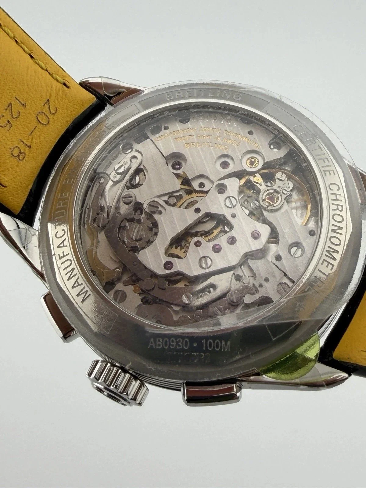 158095968121-06.jpg