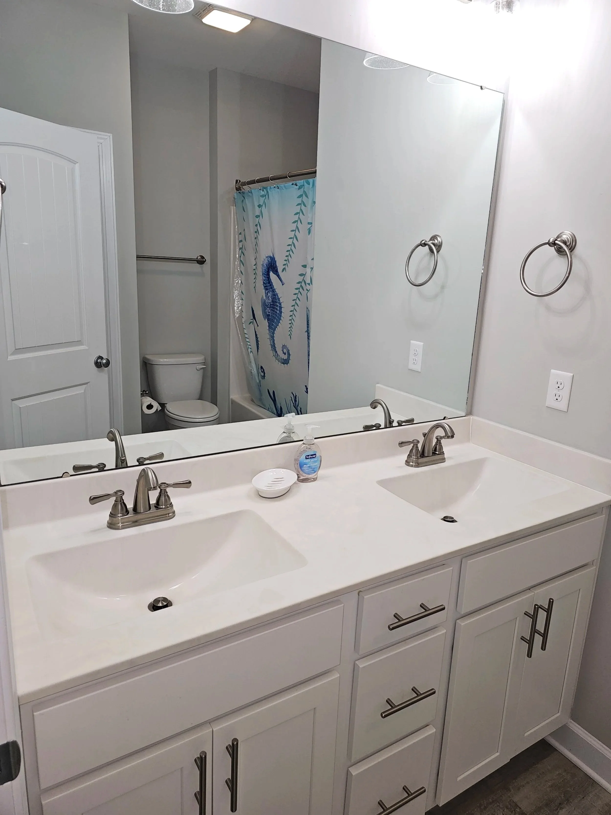 Professionally cleaned bathroom in a coastal NC residence
