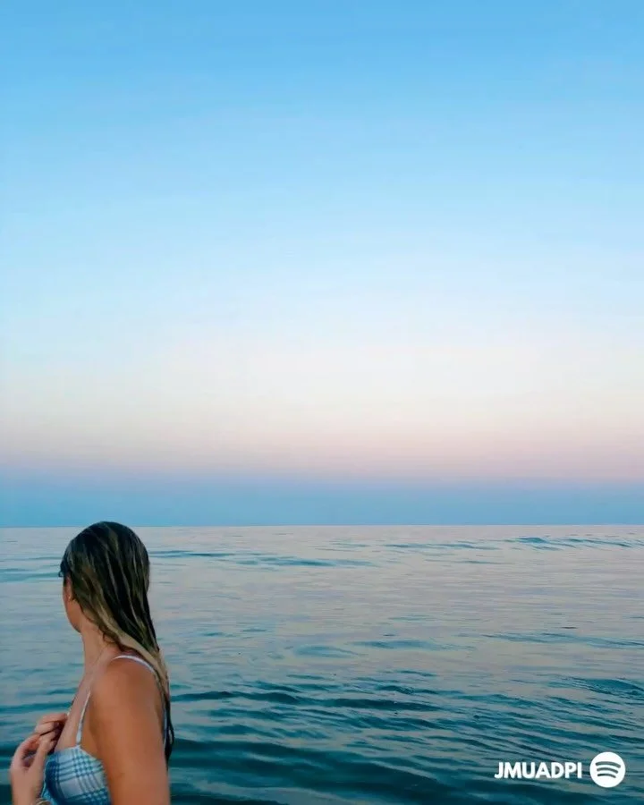 Your 2025 ADPi Wrapped is here!! 🎧🩵