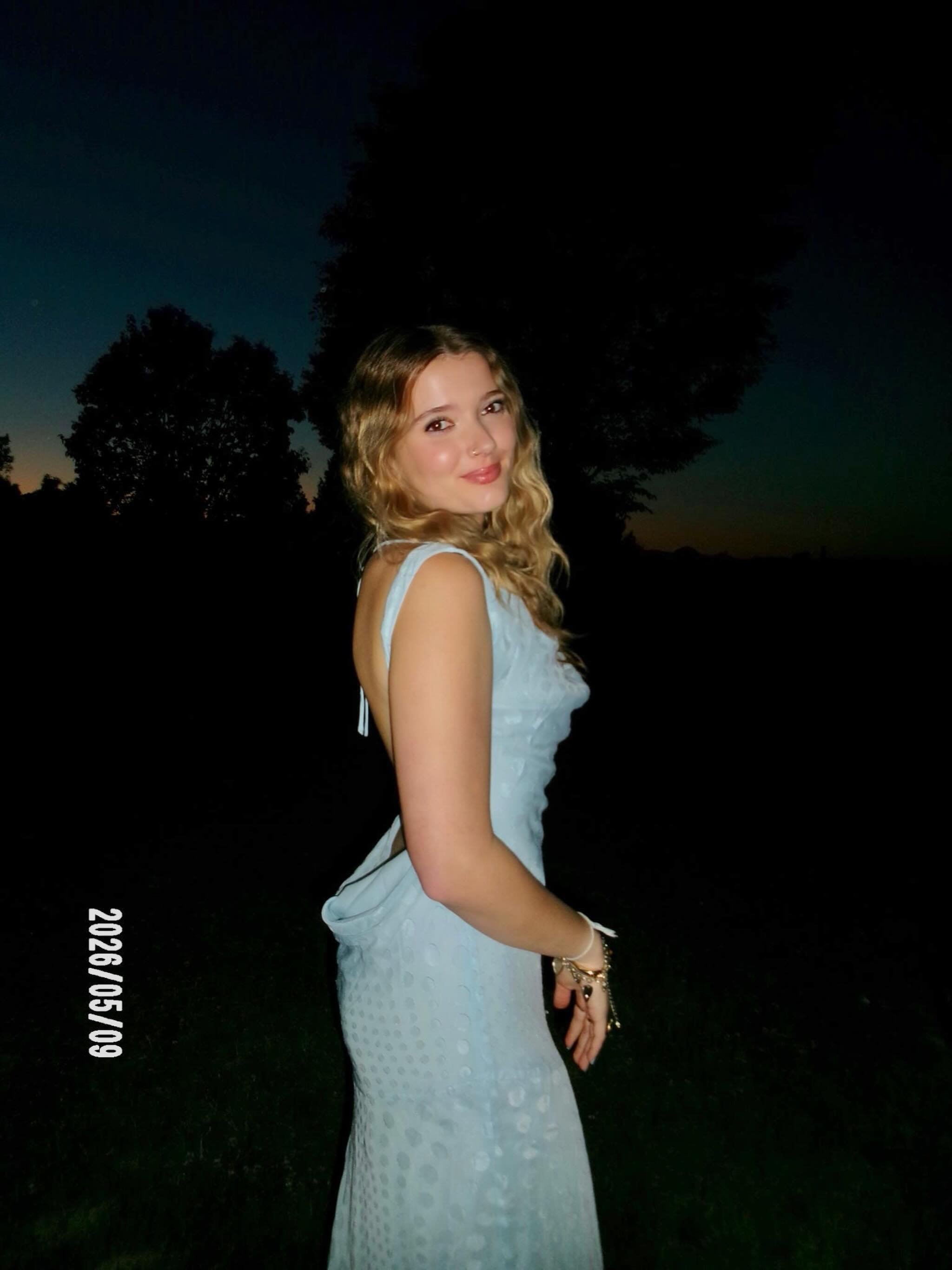 @ava.flo