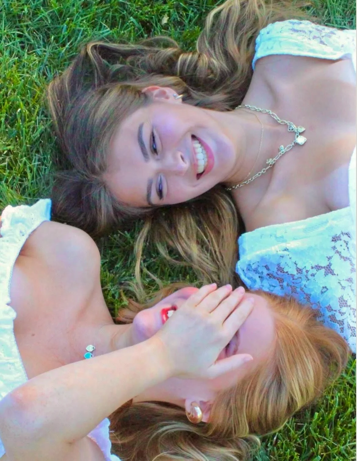 Happy National Best Friends Day to the girls who make ADPi feel like home🩵💫 Tag your best friends!!
