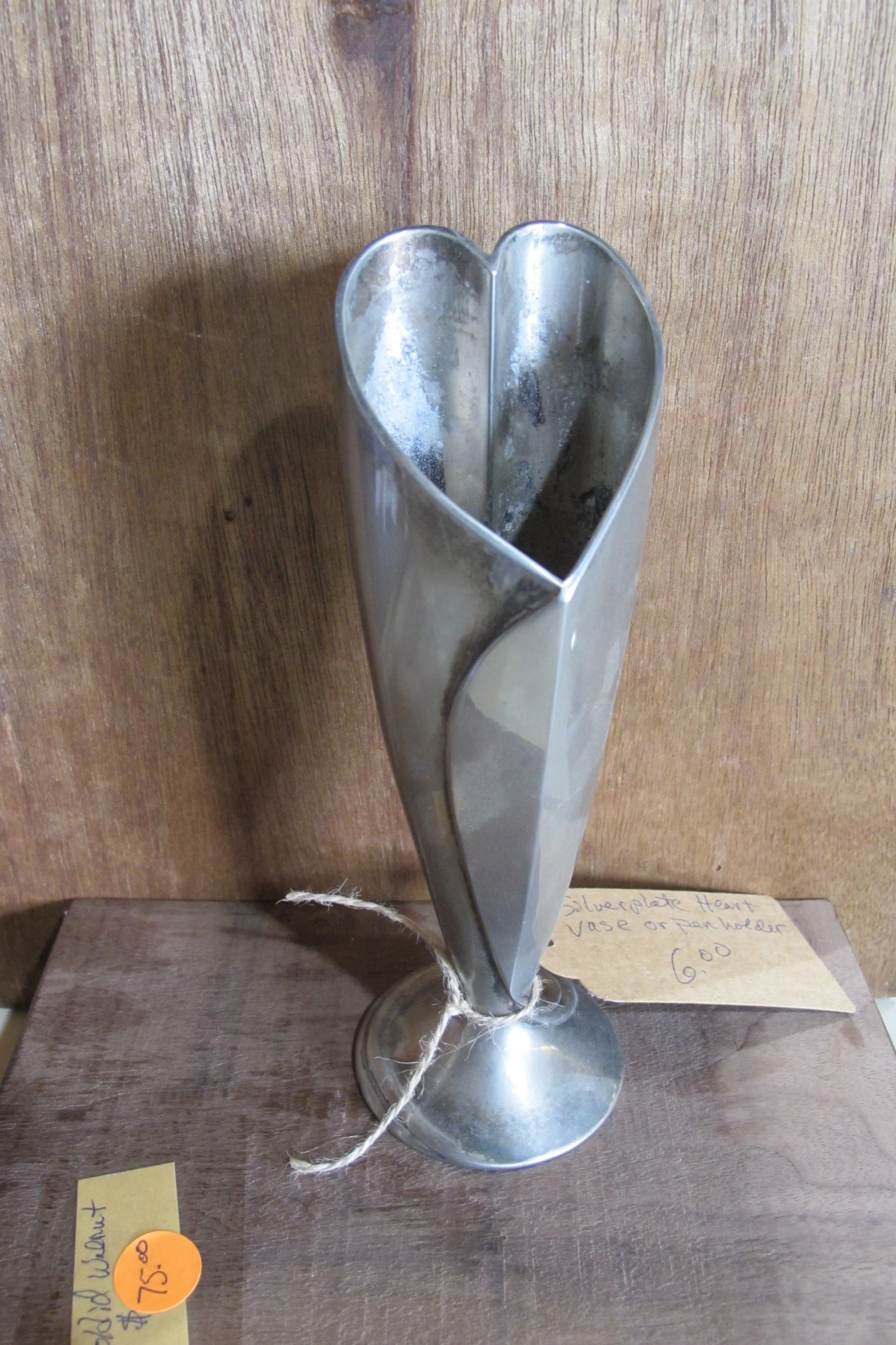 (D33)  Silverplate Heart Shaped Bud Vase / Pen Holder