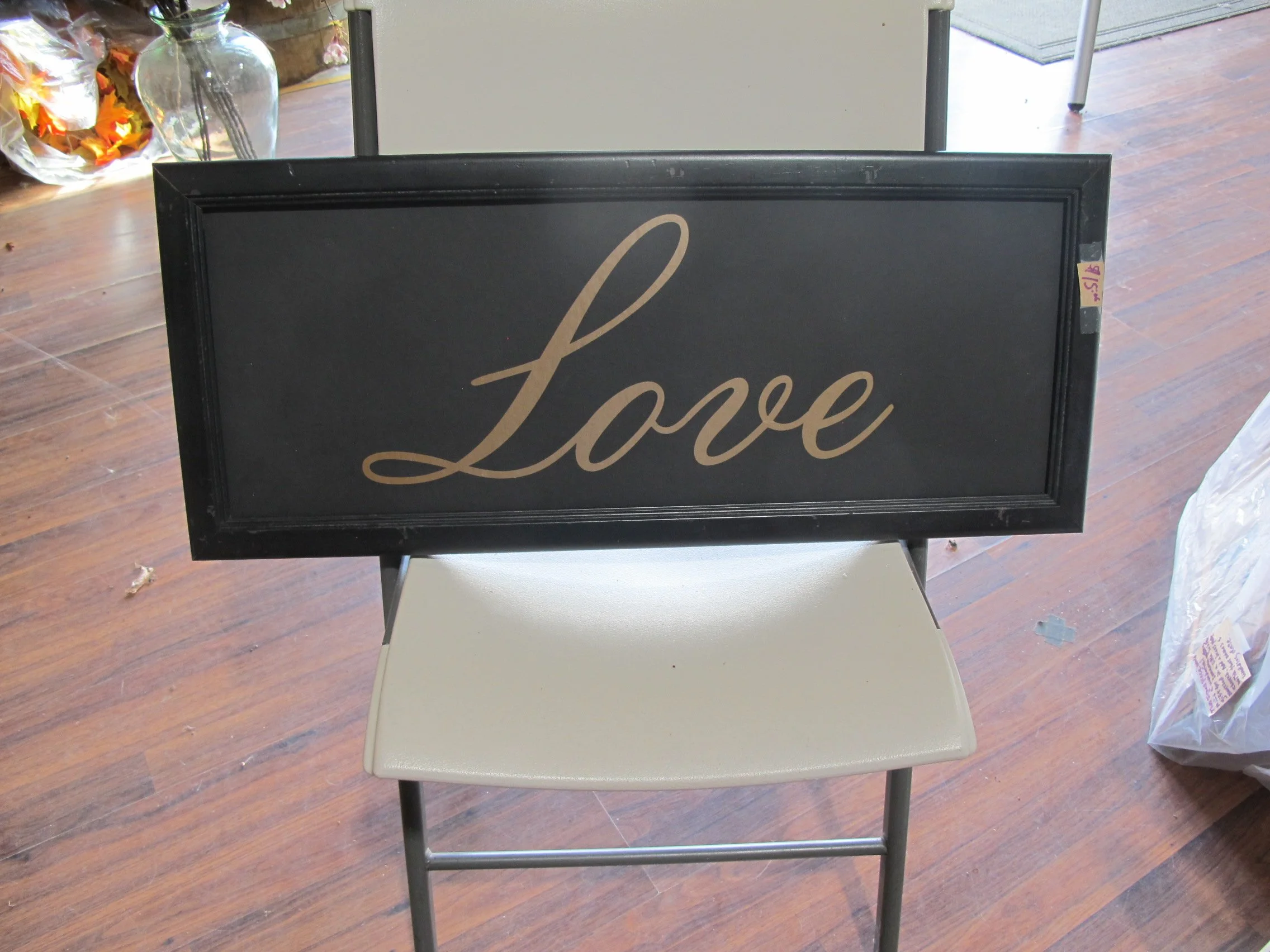 (S06) Black & Gold "Love" Sign