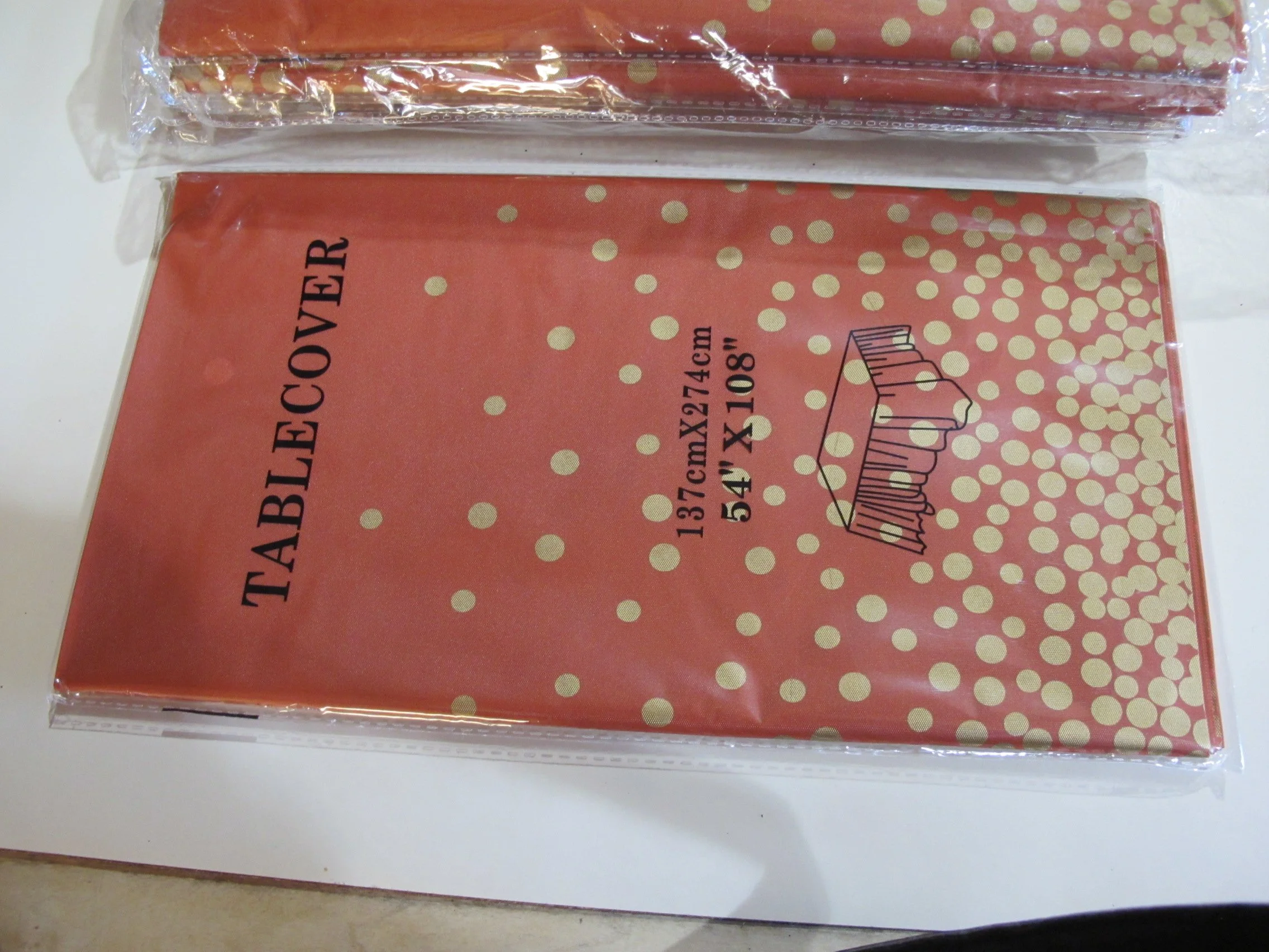 (L06) Re & Gold Plastic Table Covers (12 pc Lot)