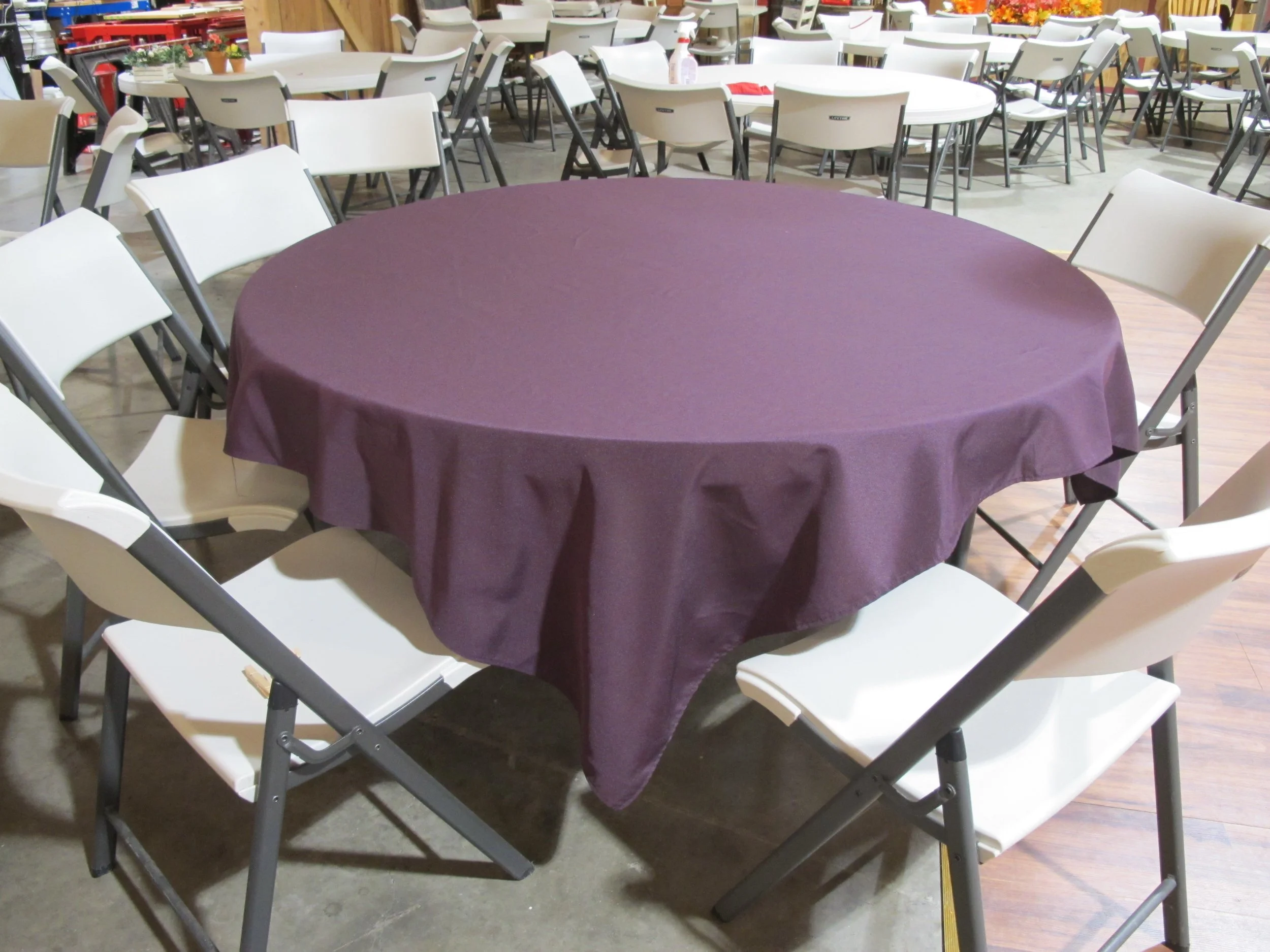(L12) Plum / Eggplant 70x70 Table Toppers (23 pc Lot)
