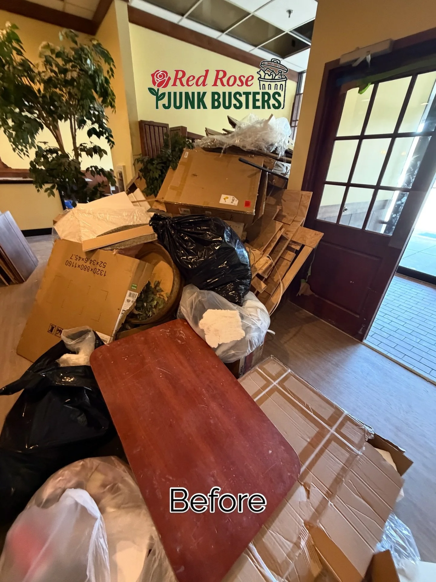 Before ➡️ After 
Commercial junk removal done right in Lancaster

Clean space. Fresh start.
That&rsquo;s what Red Rose Junk Busters delivers.

#lancasterpa #lancastercounty #junkremoval #junkservices