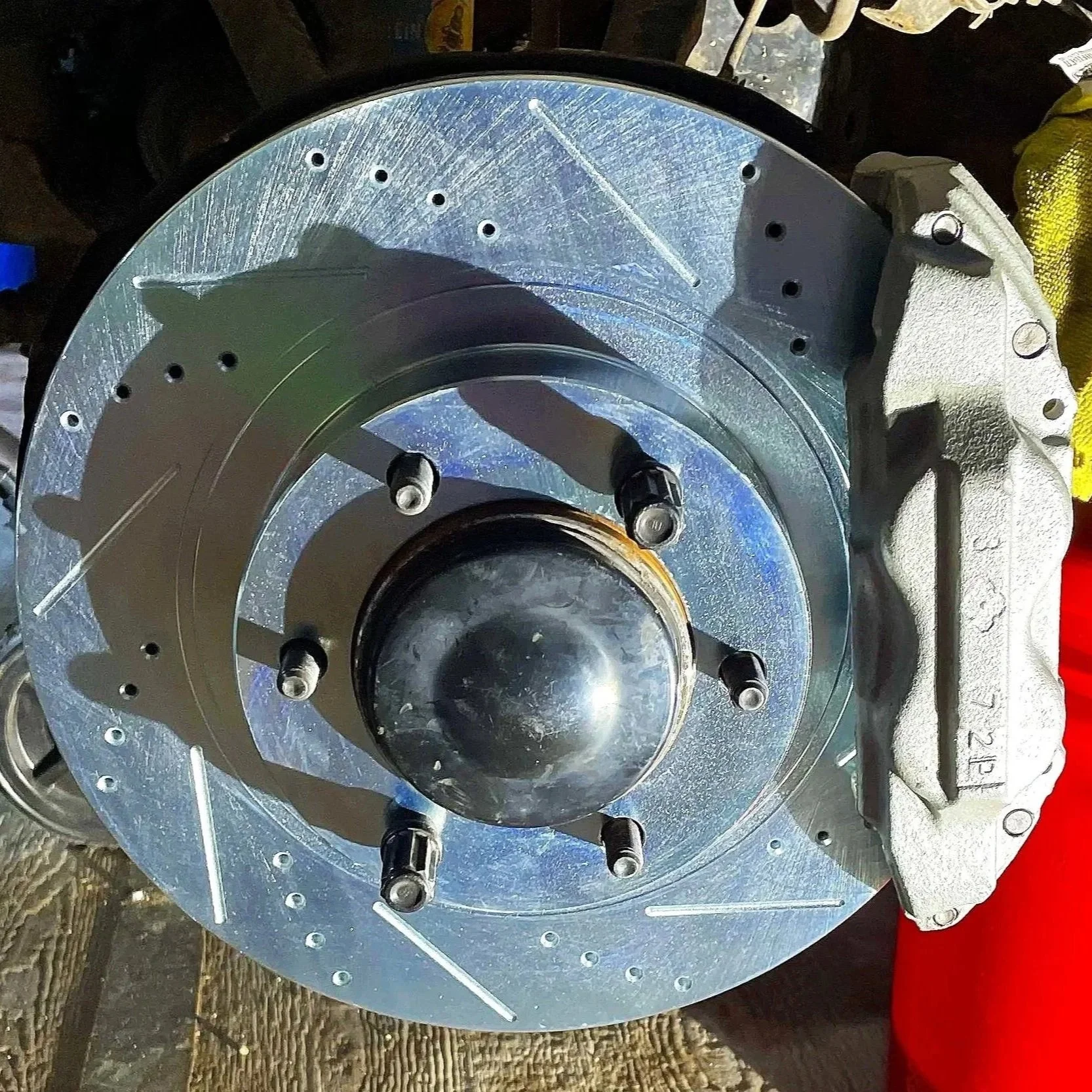 Detroit axle sport brake kit