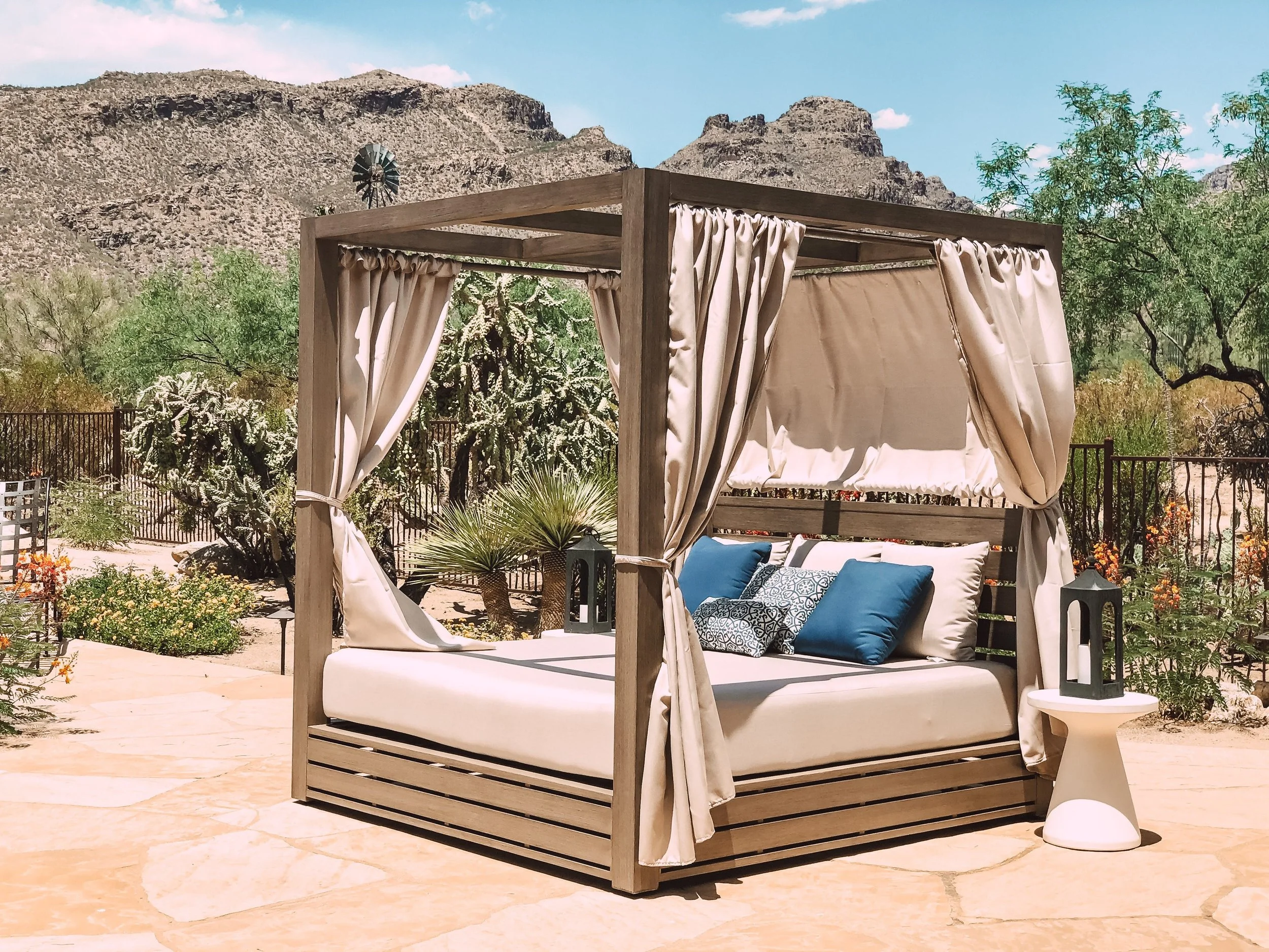 Desert Oasis-Laguna Daybed-side.jpg