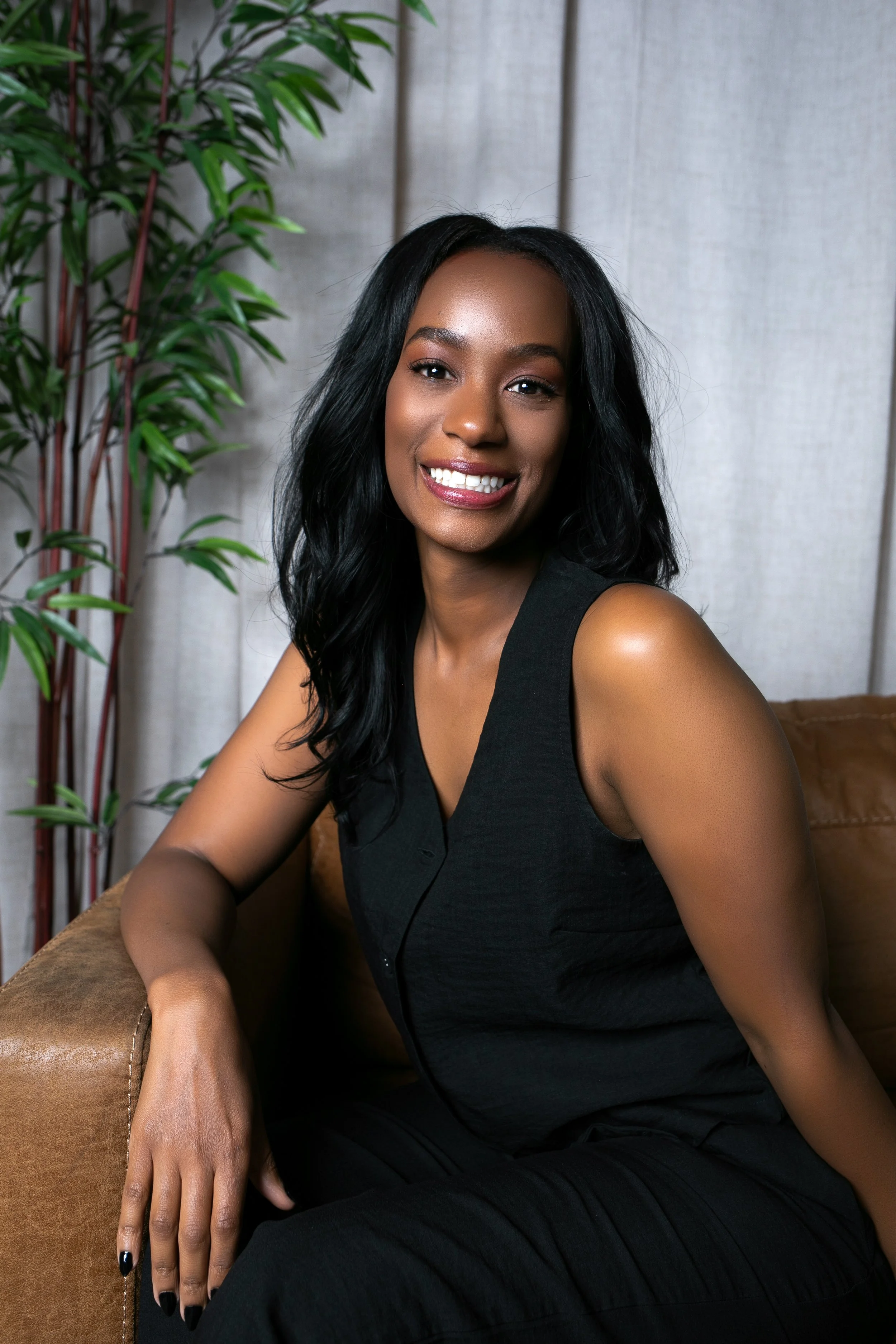Yvonne Turner, LMFT. Black Therapist in Colorado. Therapist for interracial couples. Therapist for black women in Colorado. Therapist for black men in Colorado.