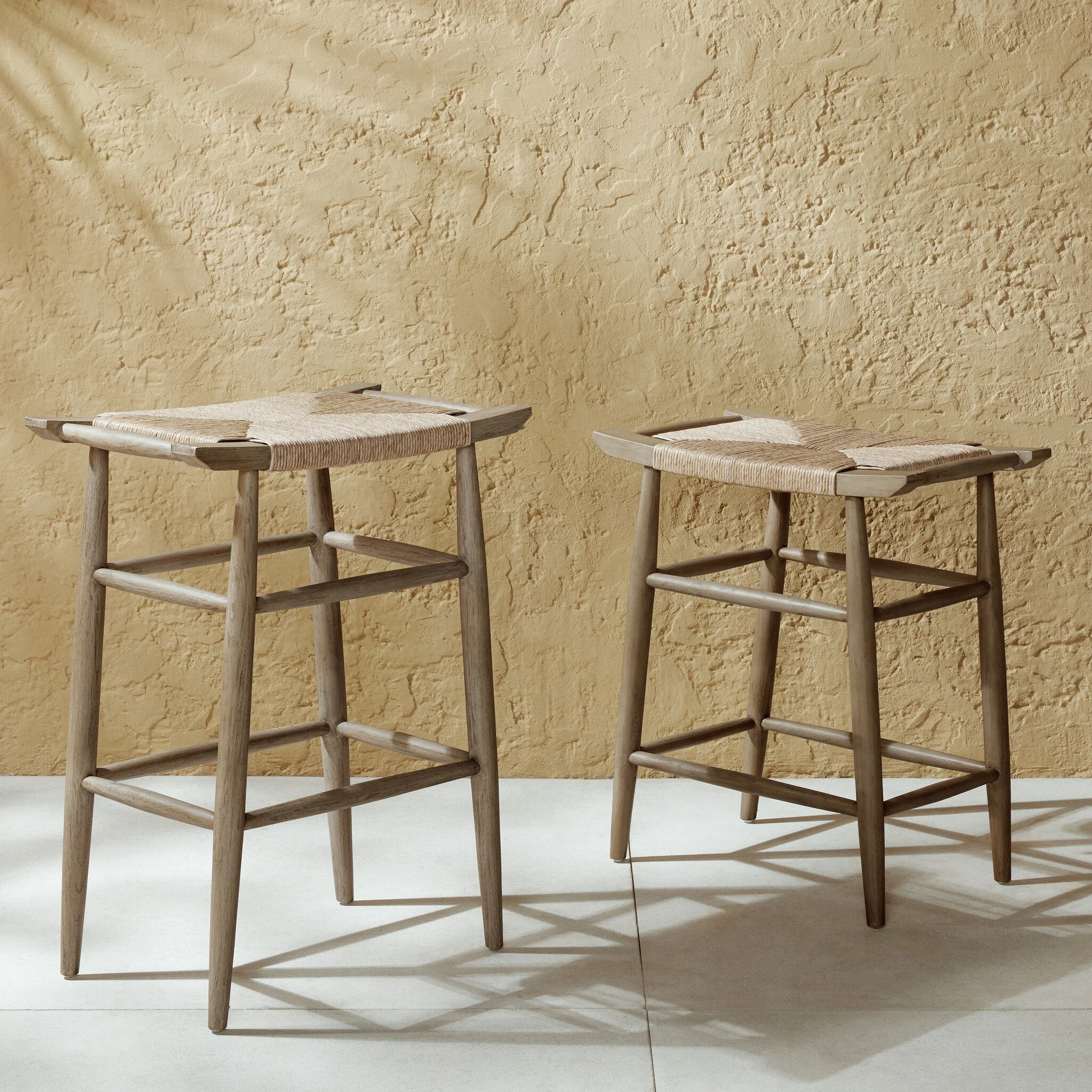 Robles dining stool