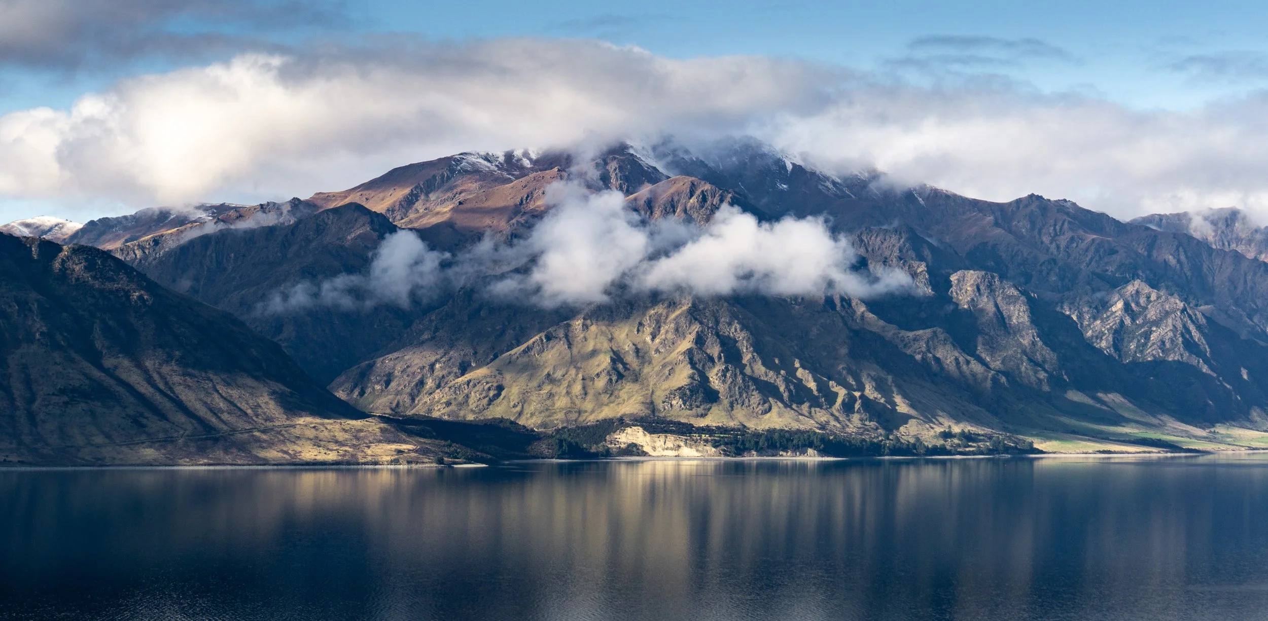 Lake Hāwea