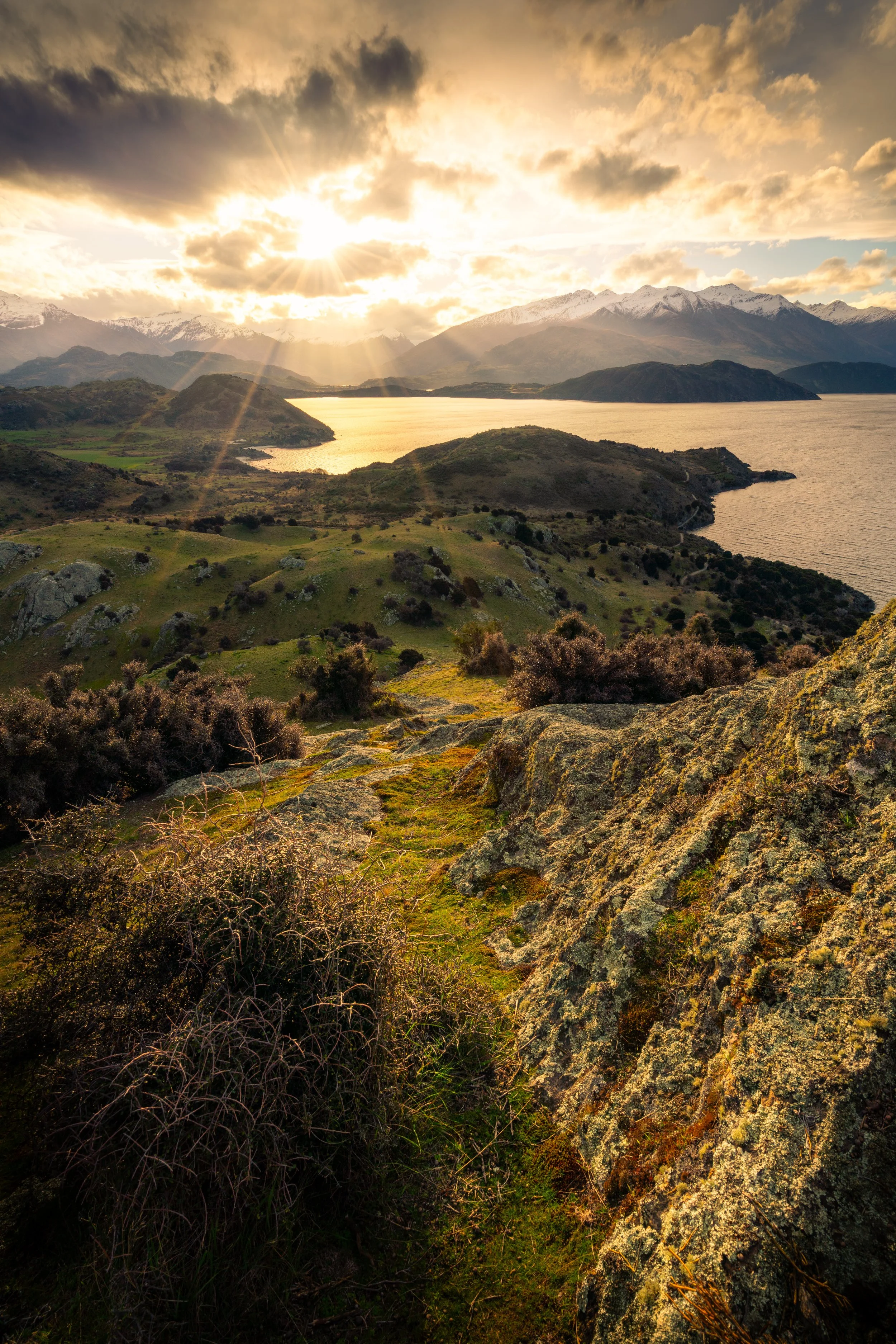 Lighting the way to Glendhu Bay