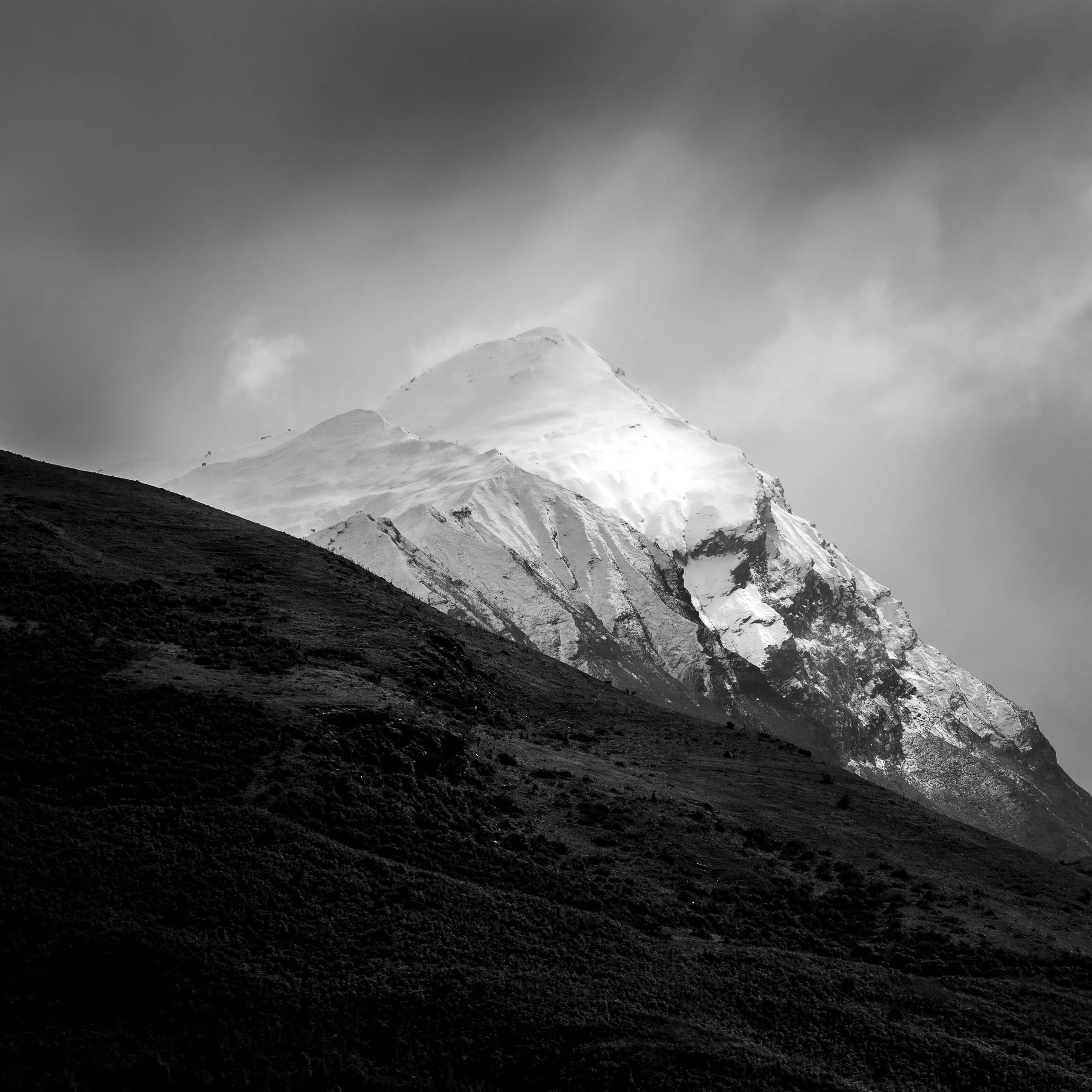 Snowfall over Harris Mountains