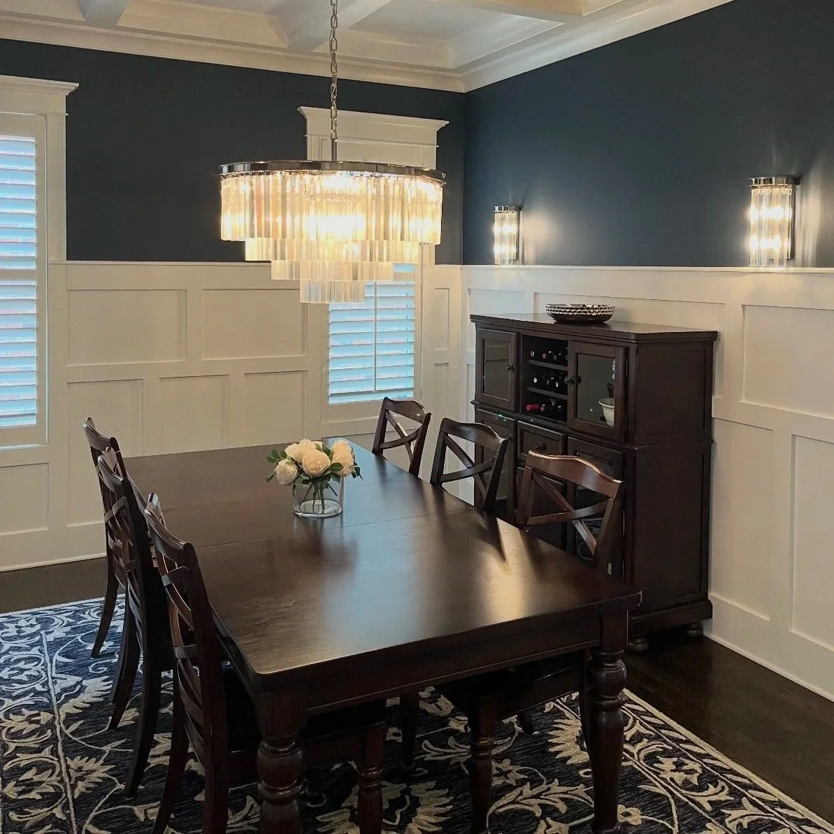 Third Street Interiors featured interior design project of an elevated dining room in Elmhurst, IL. Affordable interior design.