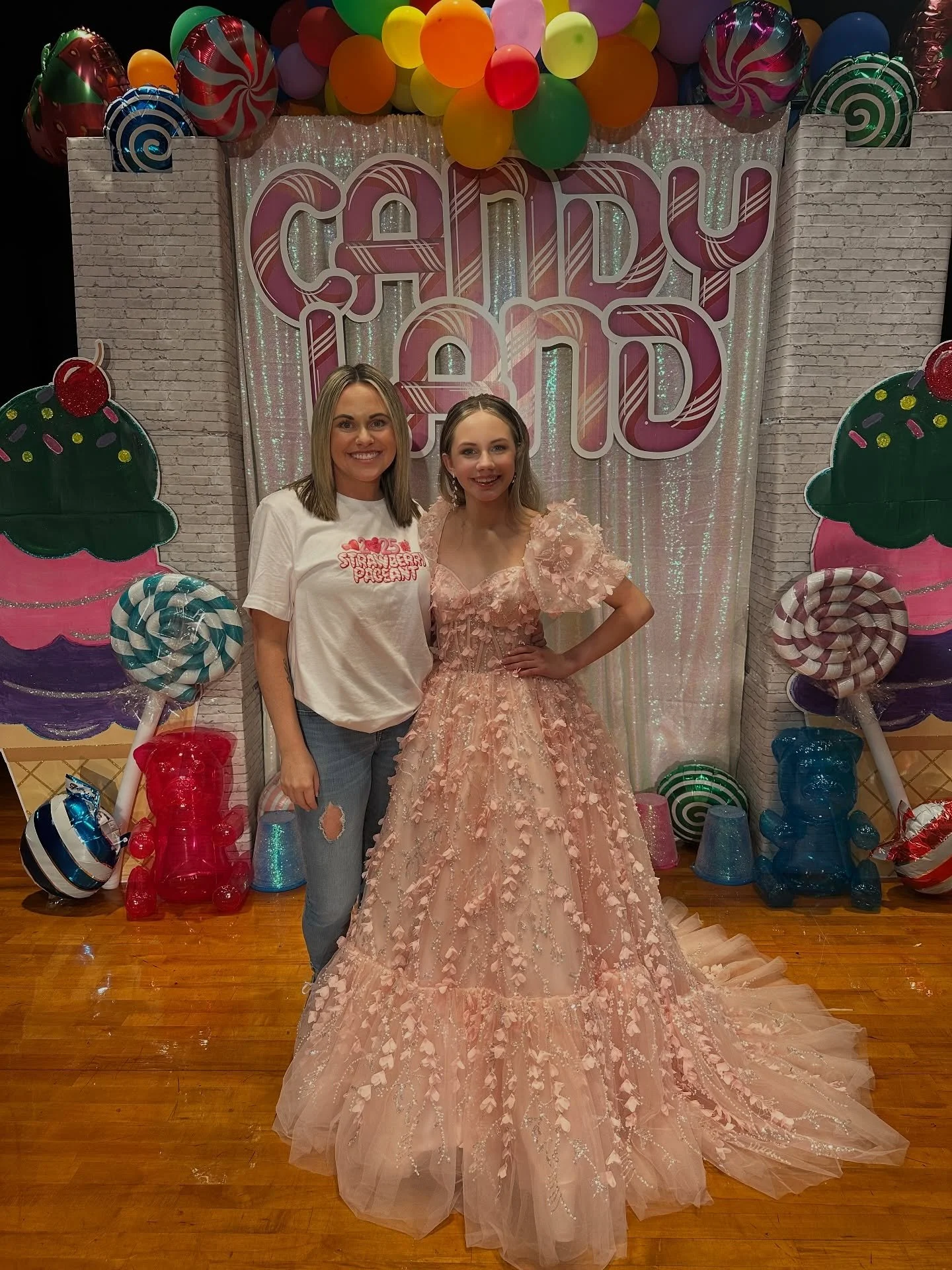 Happy birthday to one of our amazing directors!! We love you Mrs. Brittany🍓❤️