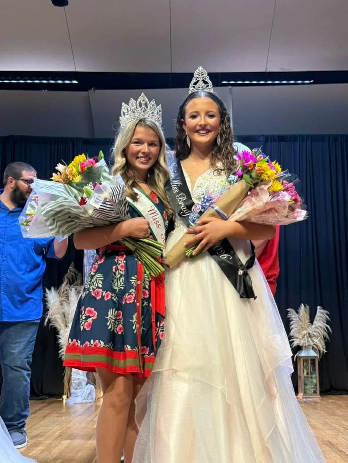 Nothing better than cheering on pageant girls 🍓

Saige at Bradfordfest 2026 ✨ Congrats to Kylee and Raegan, you both looked beautiful!