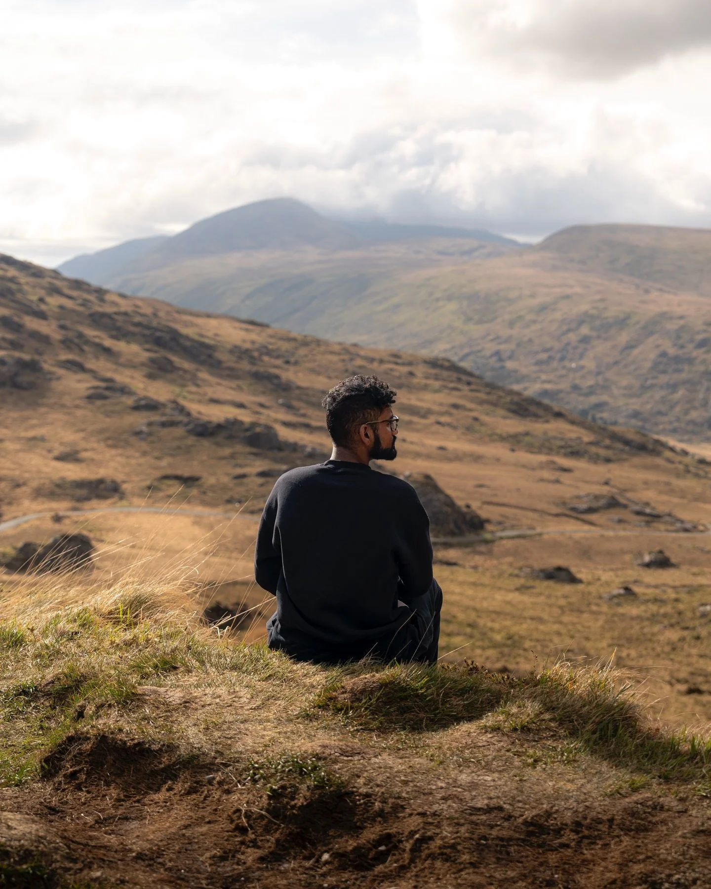 This is Ireland ⛰️🐑 swipe to see the cutest lamb 

I spent a week across the western regions of Ireland. One thing&rsquo;s certain from north to south - the sound of the air is sheep 😅 We got lucky with the weather, but honestly, I was hoping for m