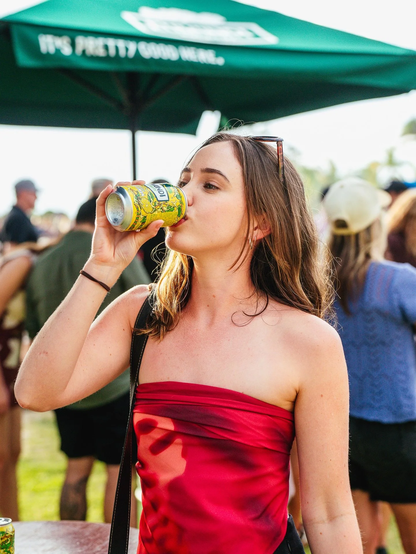 Shoutout to everyone who gave our new HARD (to resist) LEMON flavour a go over the weekend 😮&zwj;💨 After making a successful debut, we think it&rsquo;s hear to stay 🍋 Coming to a tap or bottleshop near you 🔜 

Available NOW on tap and in cans at: