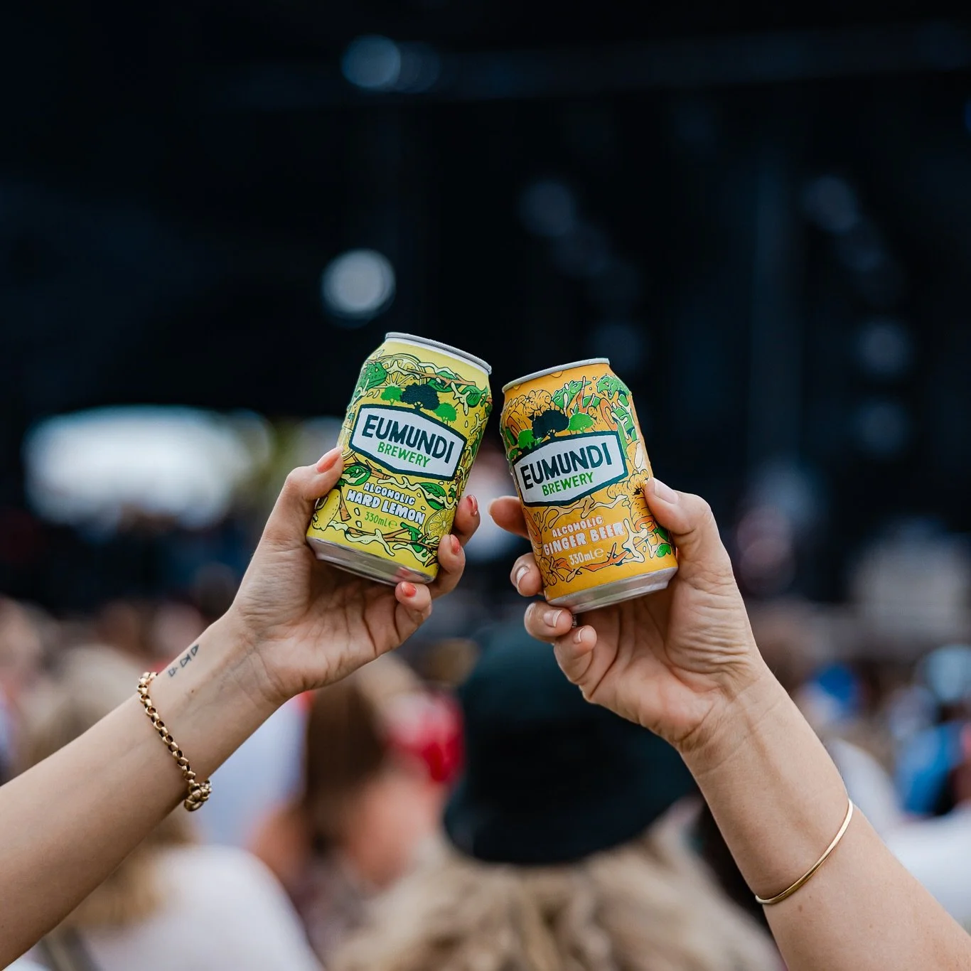 Name a better duo 😜 

Our alcoholic Ginger Beer and Hard Lemon made an appearance at @sandstonepoint&rsquo;s @robthomas concert the other weekend 🙌 Missed it? Not to worry, we are coming to a tap and bottleshop near you 🔜 

18+ Drink Responsibly