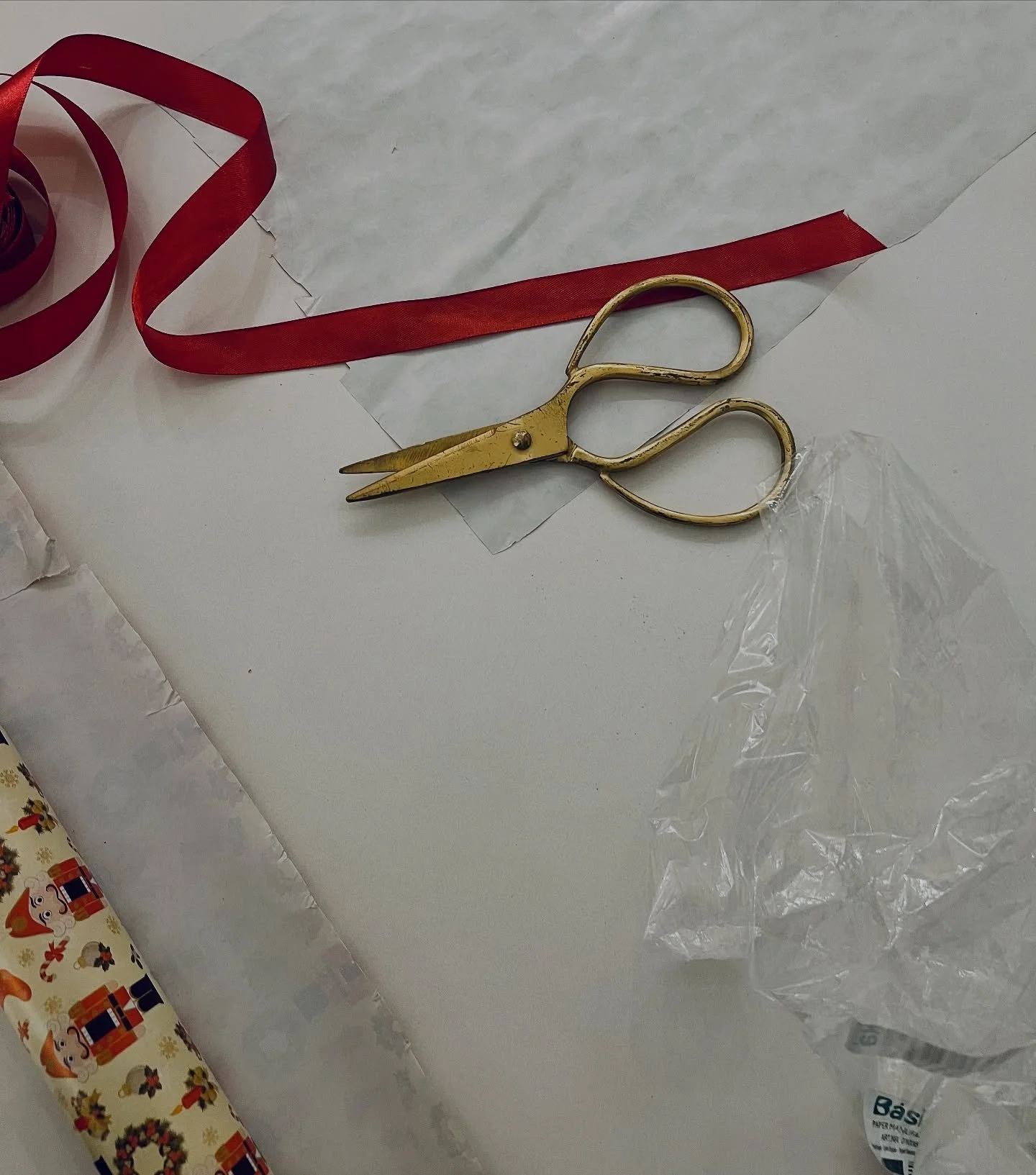 December 23 is when everyone quietly realizes they might not pull Christmas off after all.

The lists are long. The expectations are loud.

The wrapping paper has vanished.
You&rsquo;re holding one of the six tape dispensers you apparently own, wonde