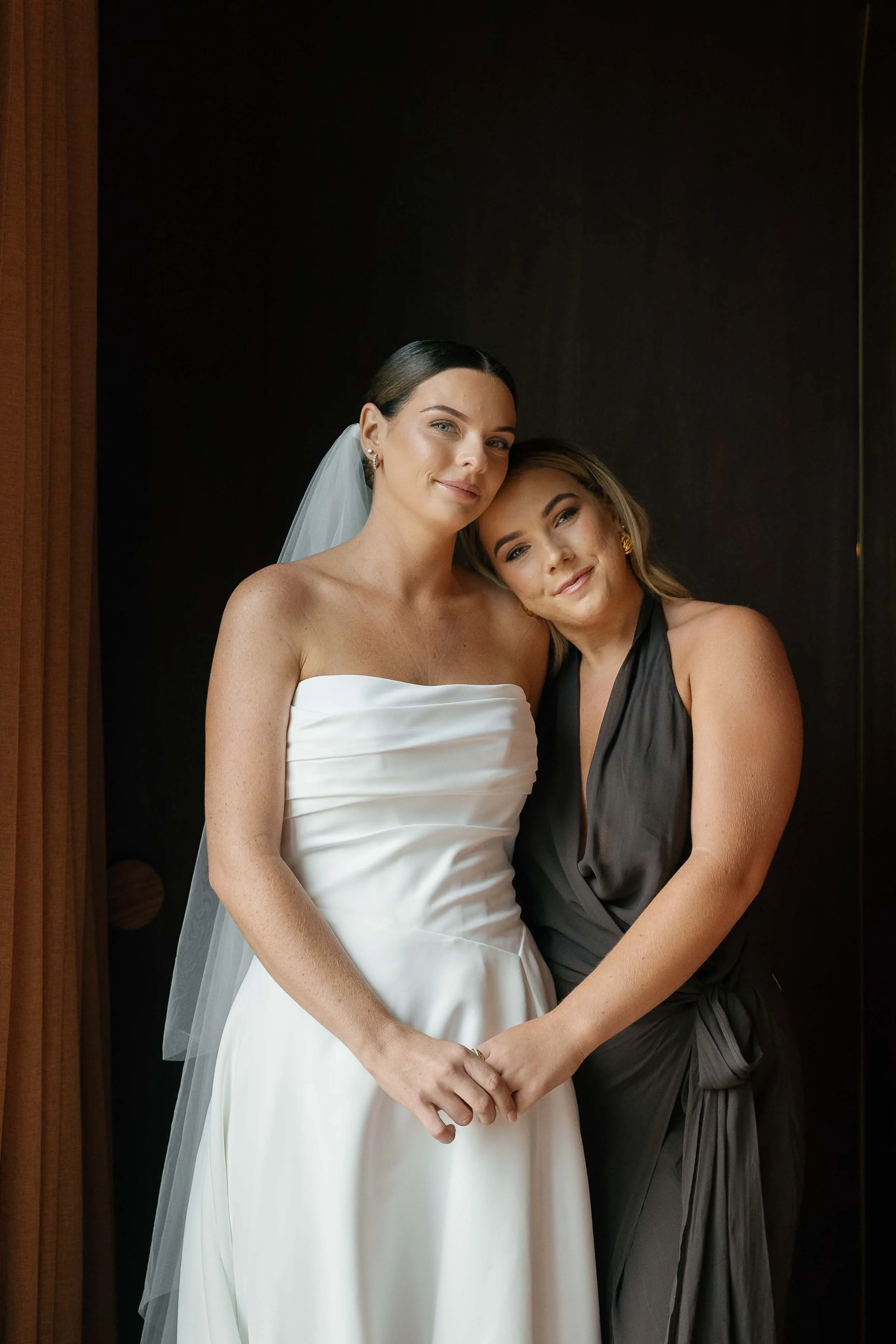 hyde-melbourne-place-wedding-prep-bride-031.jpg
