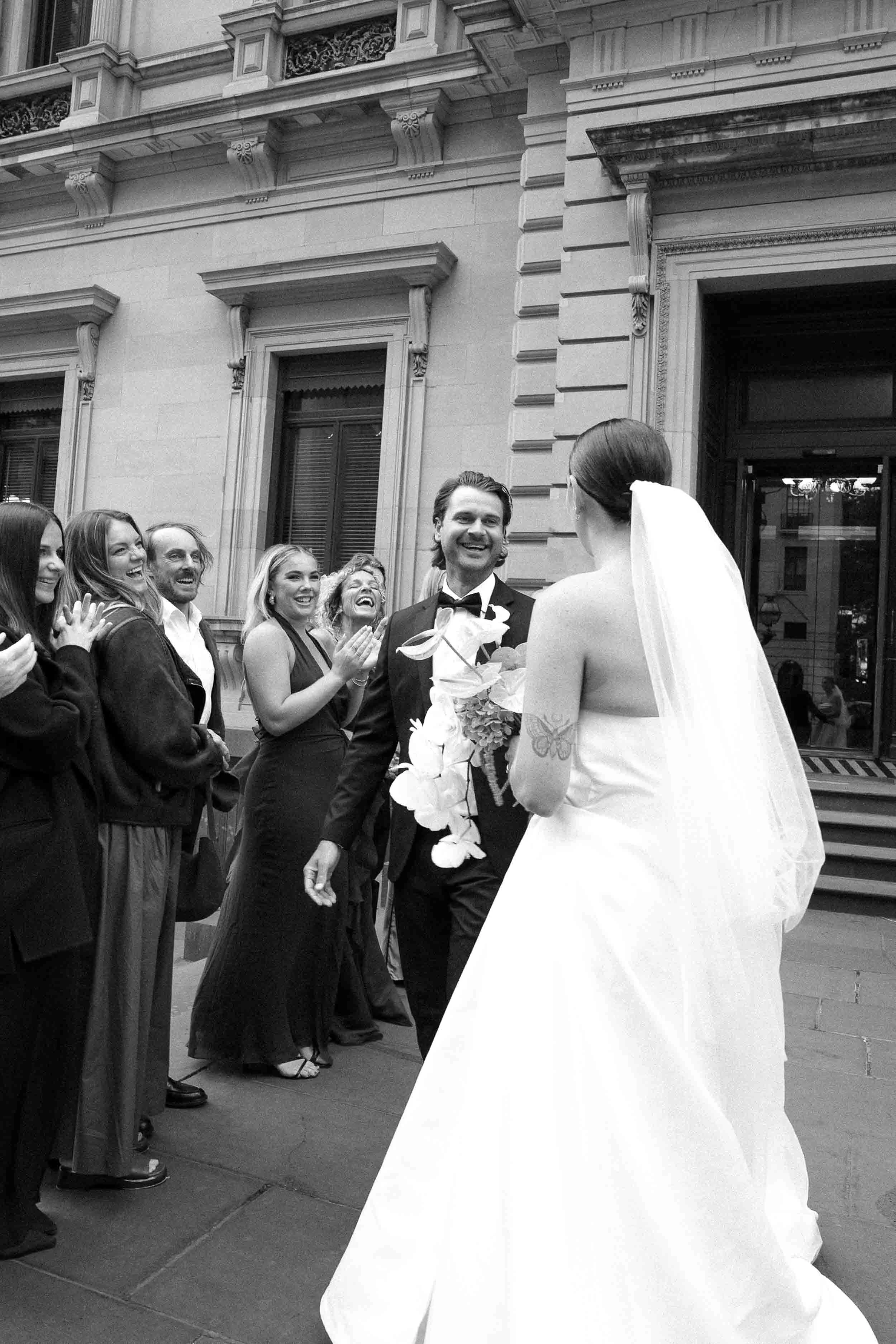 melbourne_city_micro_wedding_Mads&Chris-014.jpg