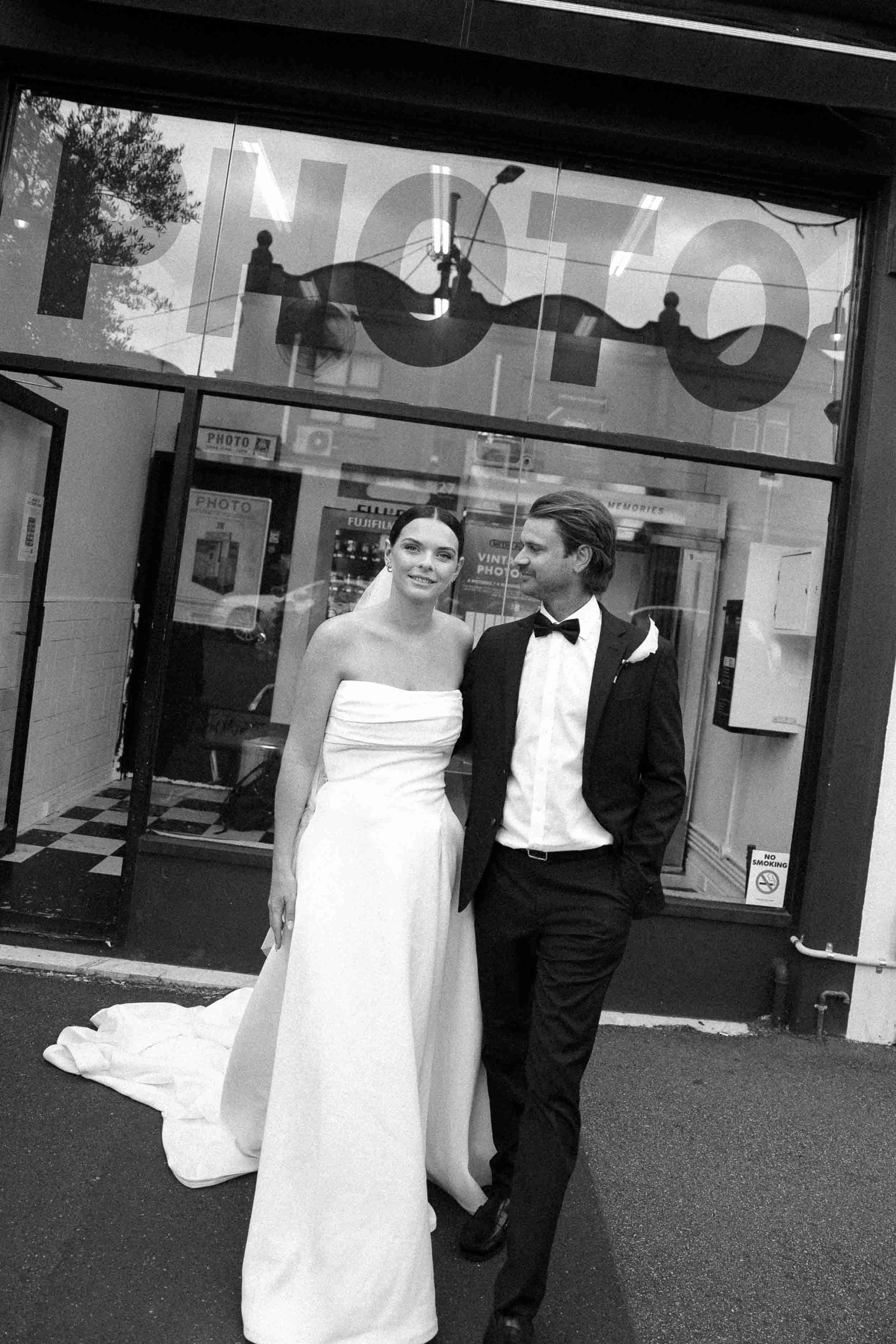03- melbourne-photobooth-weddding-portraits-020.jpg