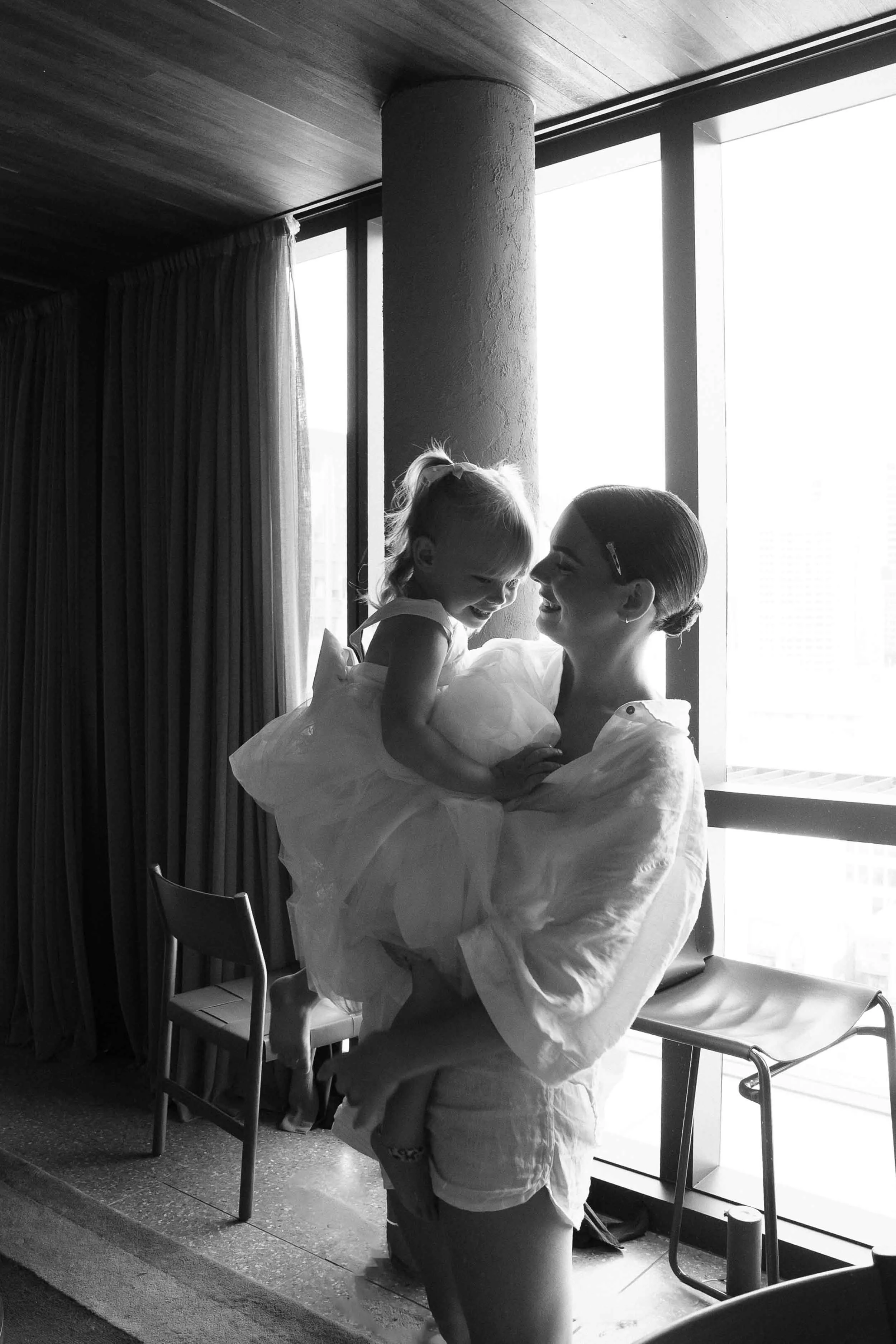 hyde-melbourne-place-wedding-prep-bride-014.jpg