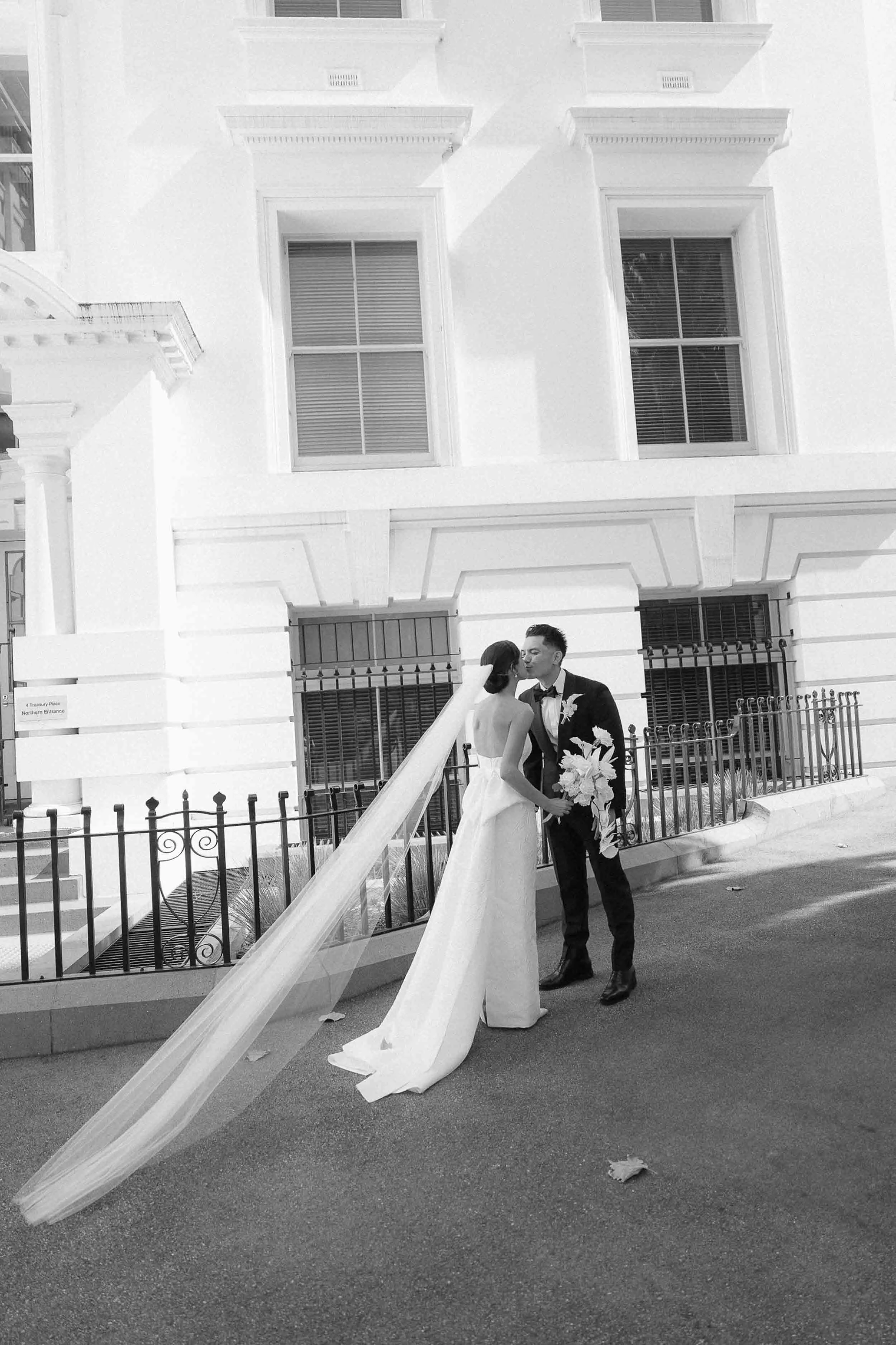 maria-eve-studio-immigration-museum-melbourne-wedding-010.jpg