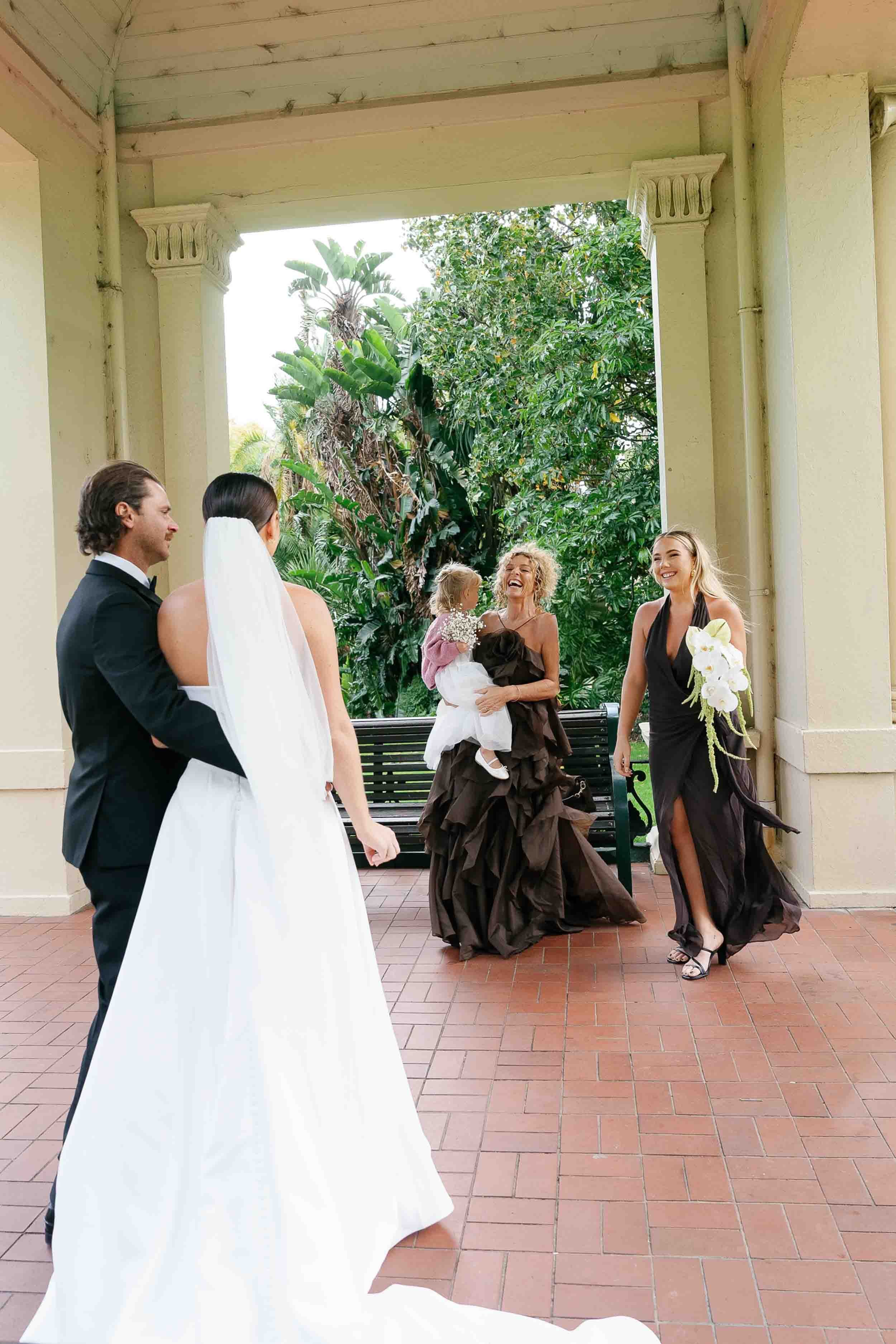 fitzroy-gardens-wedding-first-look-020.jpg