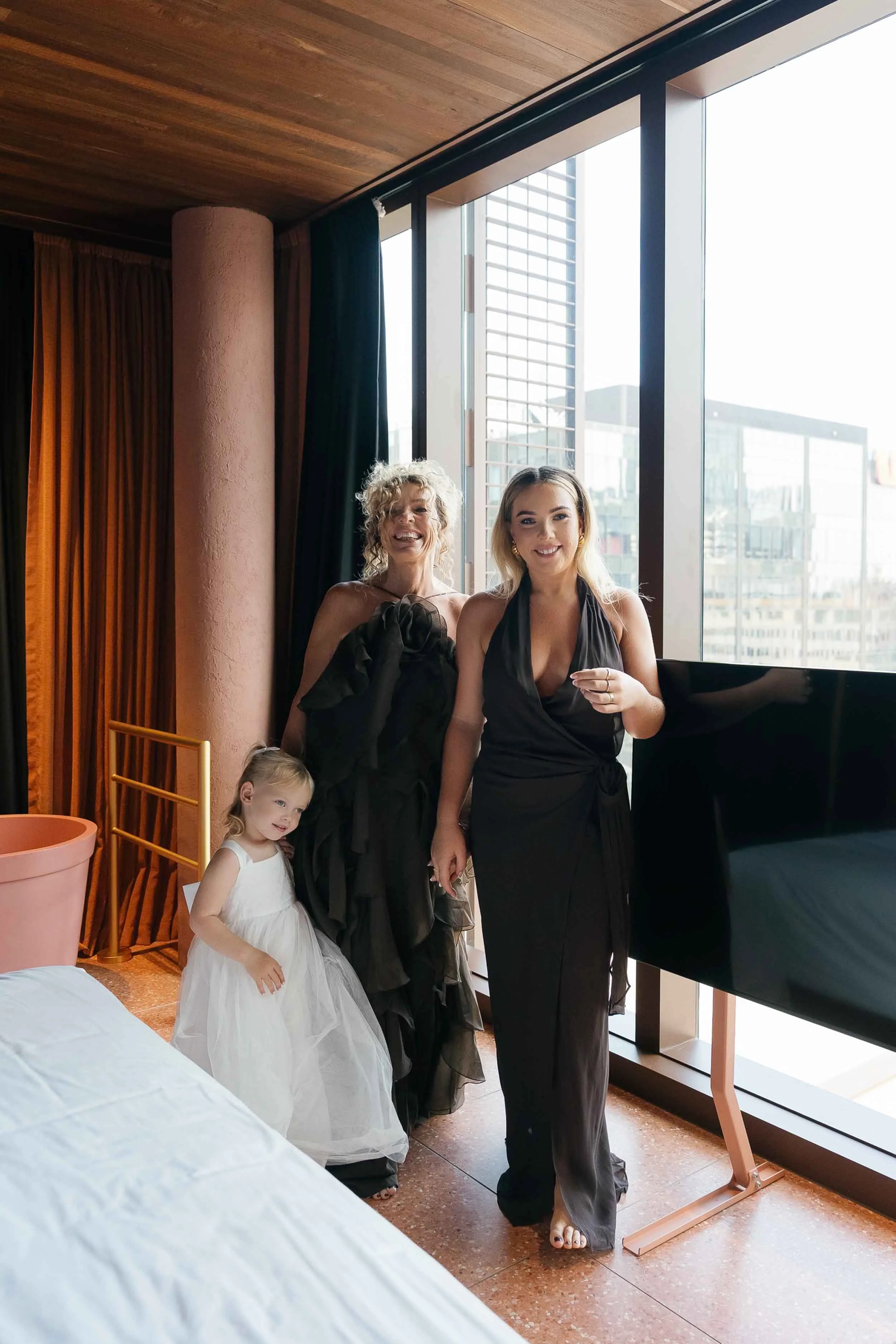 hyde-melbourne-place-wedding-prep-bride-018.jpg