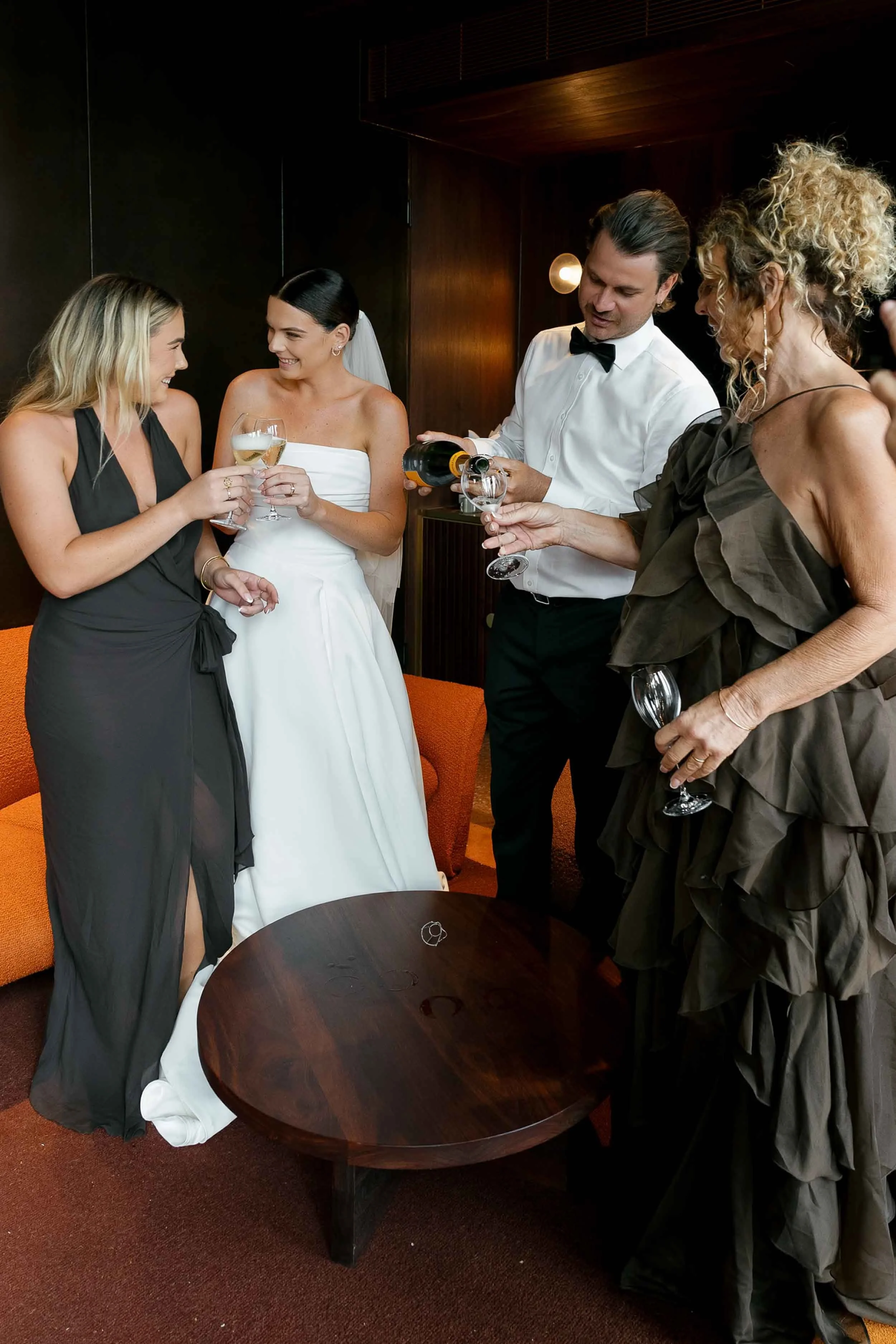 hyde-melbourne-place-wedding-portraits-010.jpg