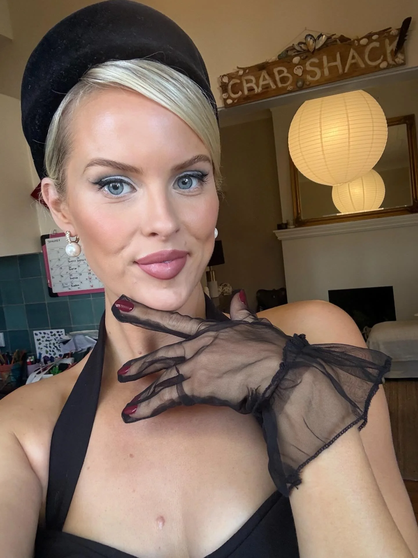 Frosted eyeshadow at 3pm? I&rsquo;m entering my shrimp cocktail era and I&rsquo;m so here for it.