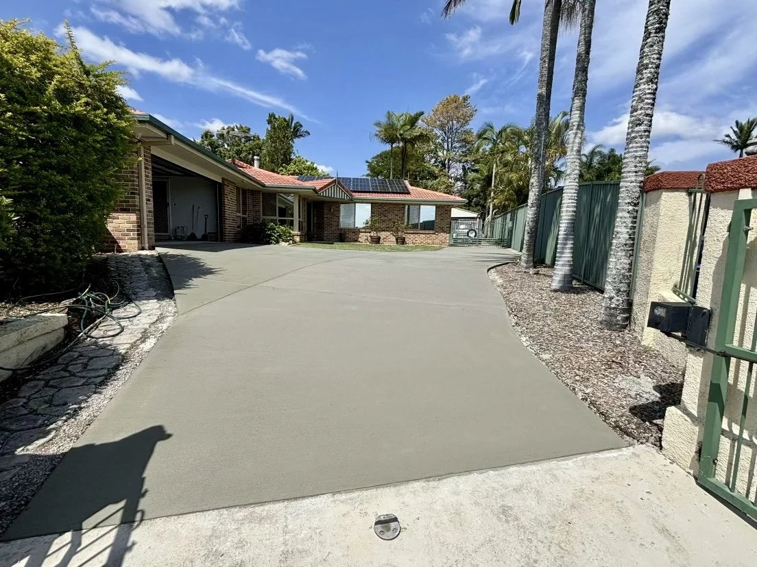 concrete driveway 3.jpg