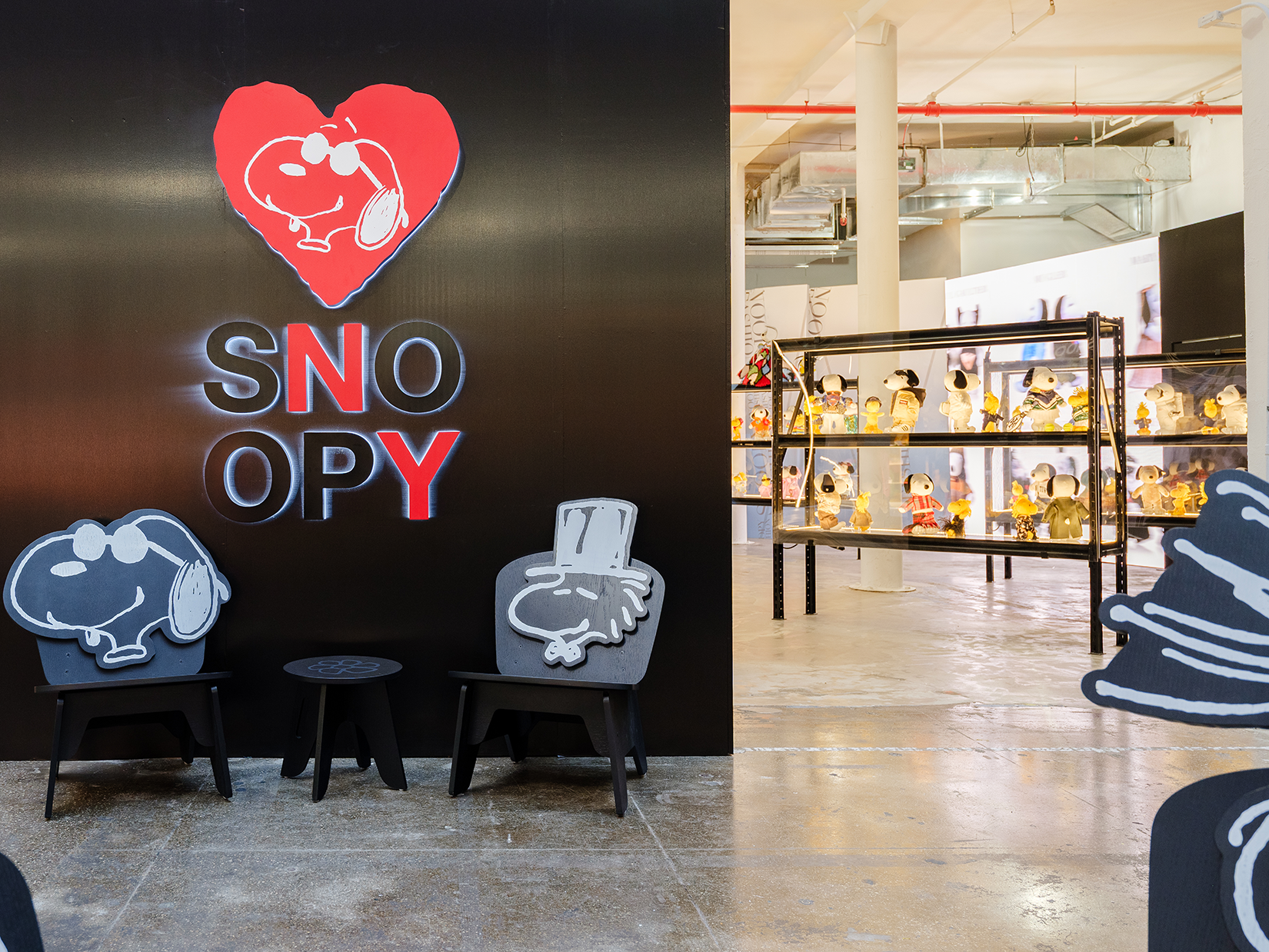 crop matt murphy design snoopy exhibition ny .png