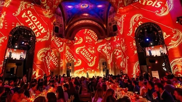 Large-scale immersive exhibition installation by Matt Murphy Design