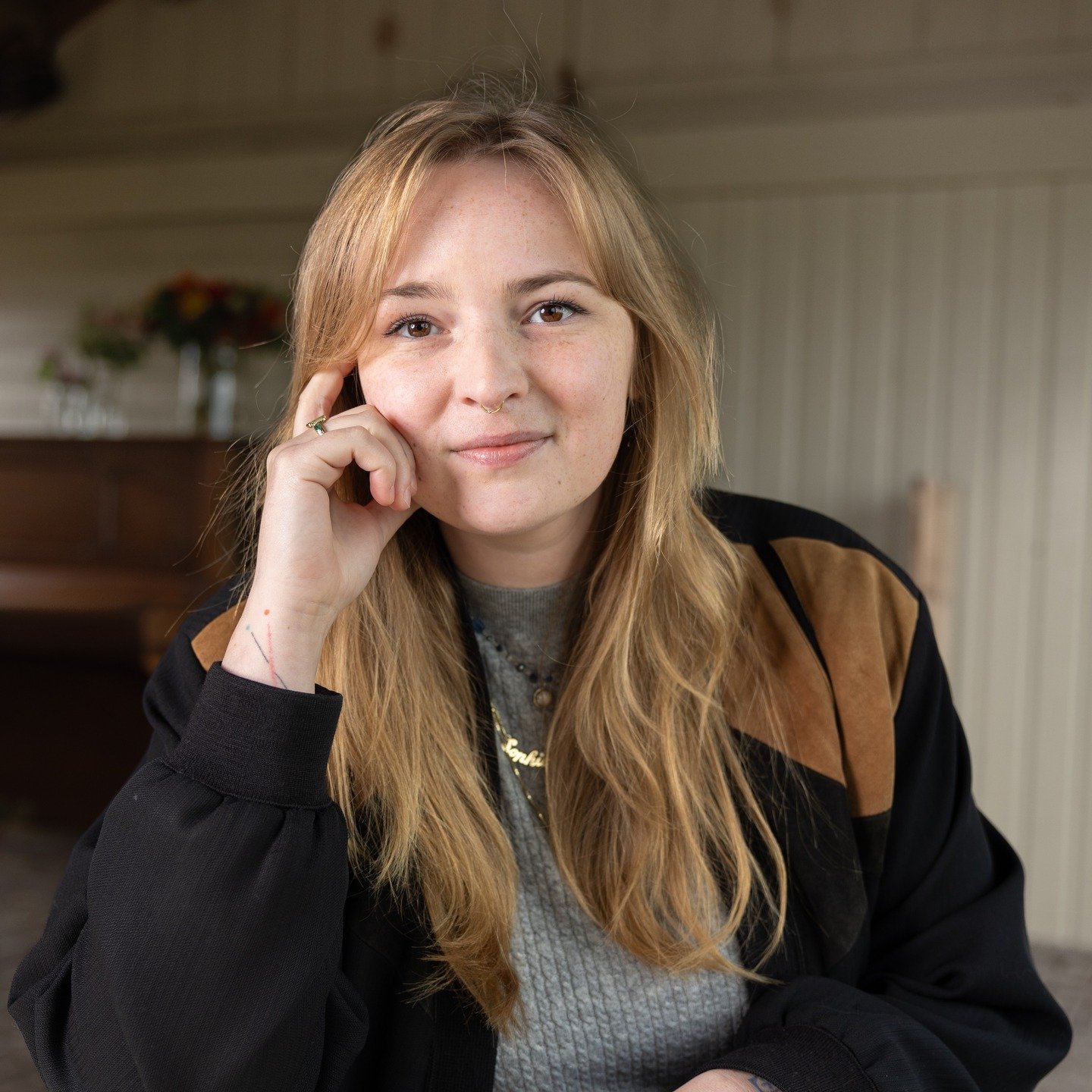 Ik maak vaak portretten van mensen met idee&euml;n en lef. In aanloop naar de gemeenteraadsverkiezingen portretteerde ik het team van D66, waaronder Sophie.

Een sprankelende jonge politica met een frisse blik en aanstekelijke energie. Ik heb grote b