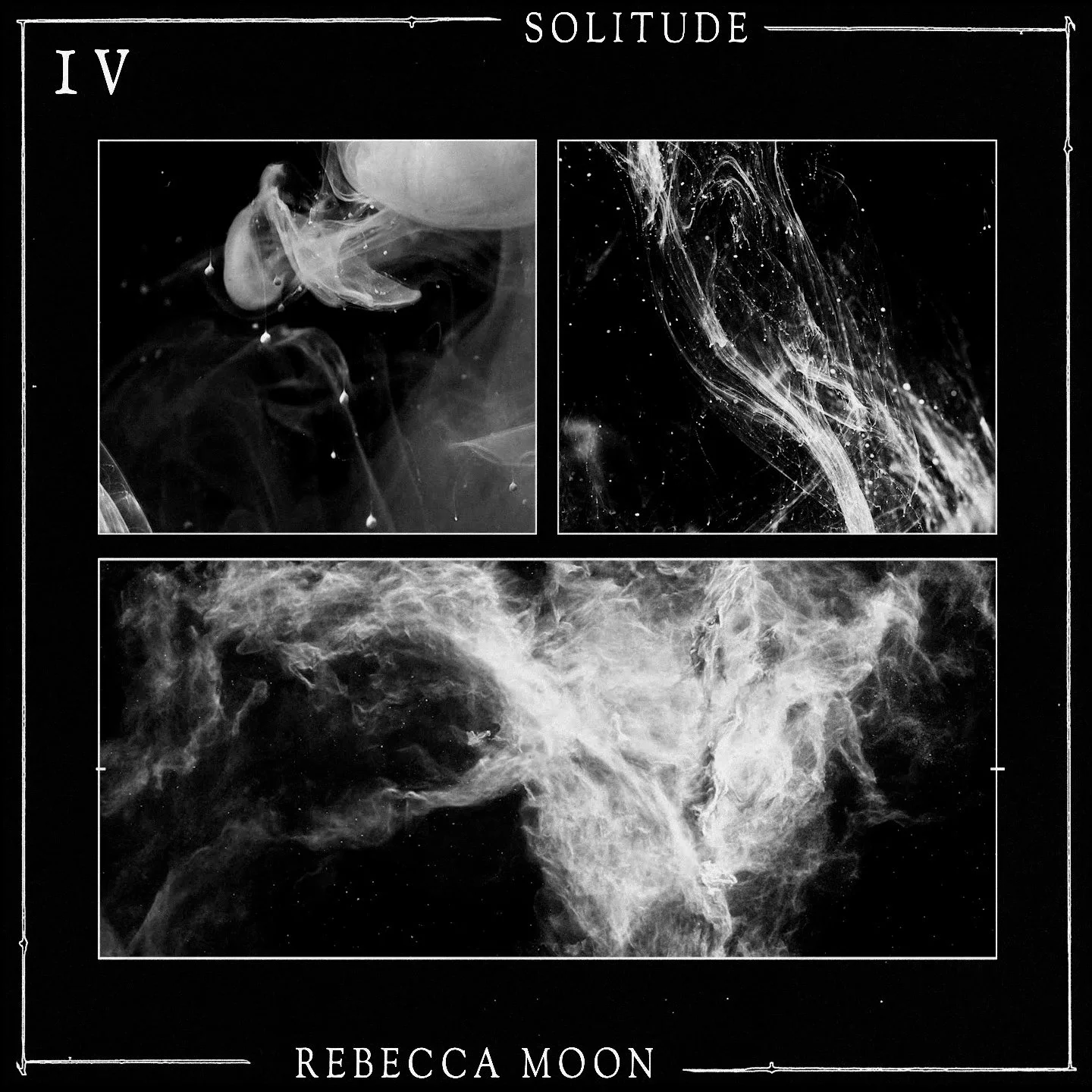 Couverture d'un livre ou d'un album intitulé 'Solitude'. La couverture est noire avec trois images en noir et blanc montrant des formes abstraites de fumée ou d'encre. Le nom 'Rebecca Moon' est écrit en bas.